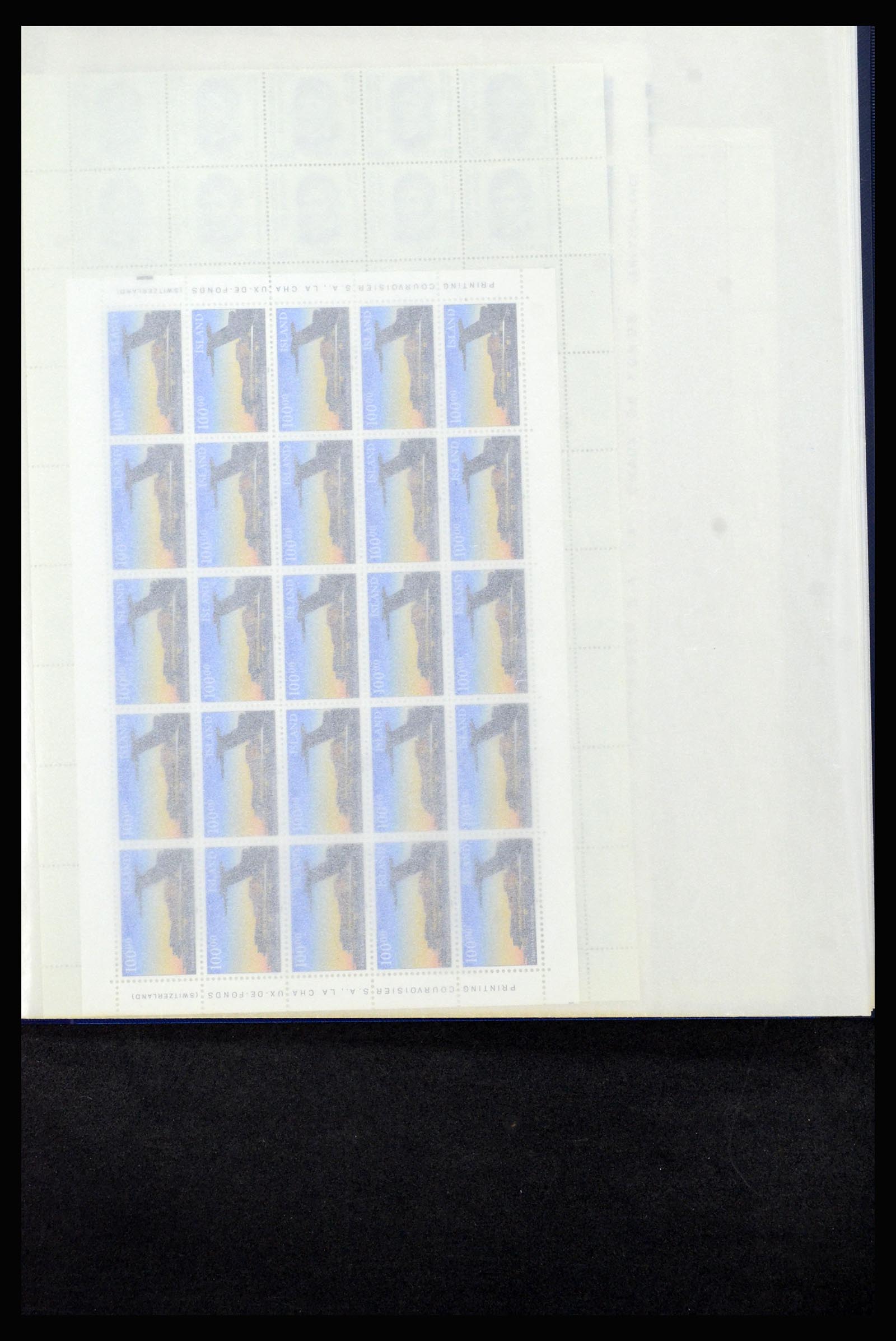 36588 261 - Postzegelverzameling 36588 IJsland 1950-1992.