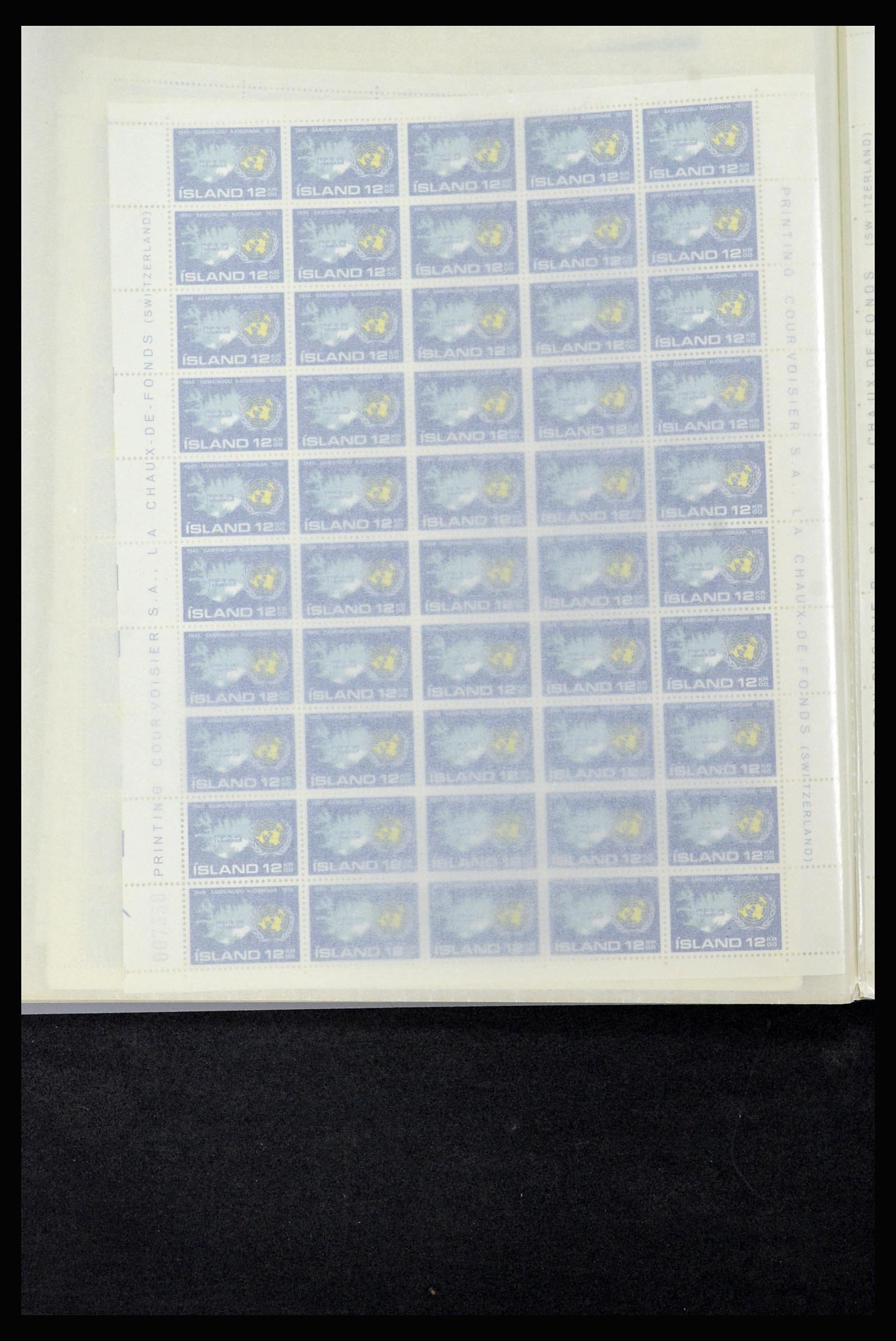 36588 288 - Stamp collection 36588 Iceland 1950-1992.