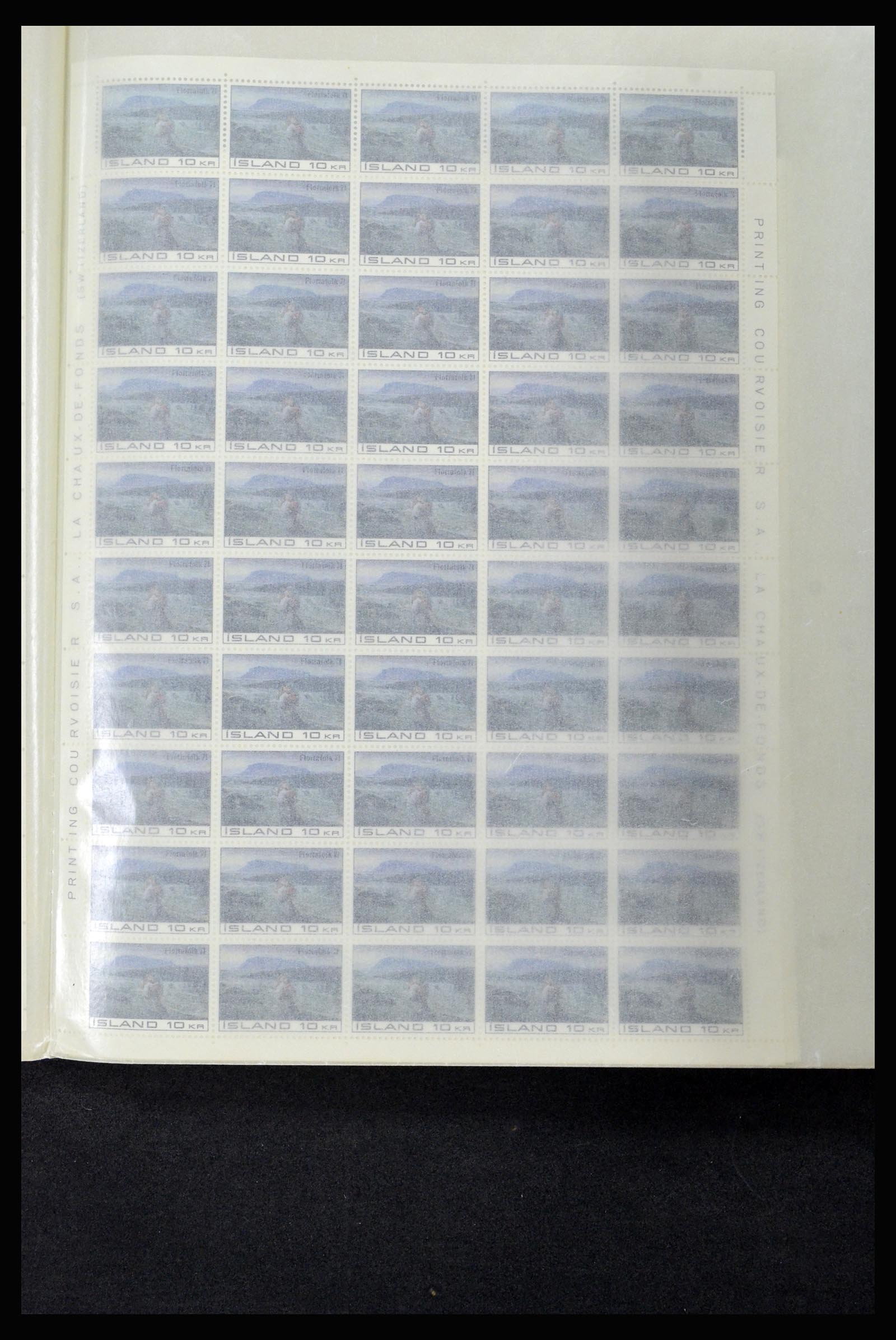 36588 289 - Stamp collection 36588 Iceland 1950-1992.