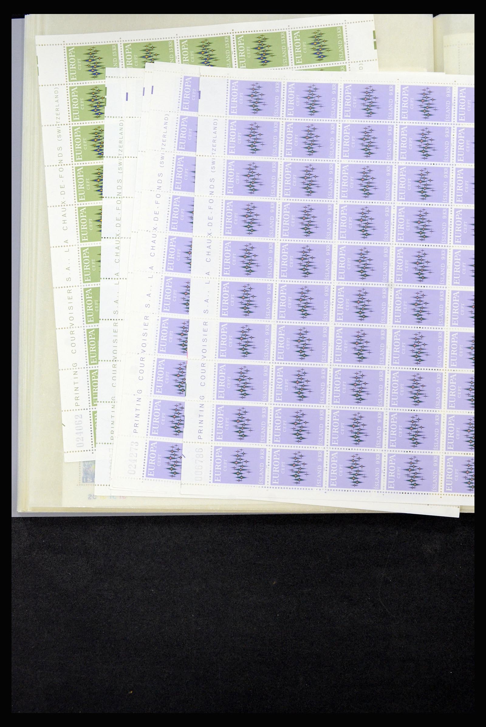 36588 295 - Postzegelverzameling 36588 IJsland 1950-1992.