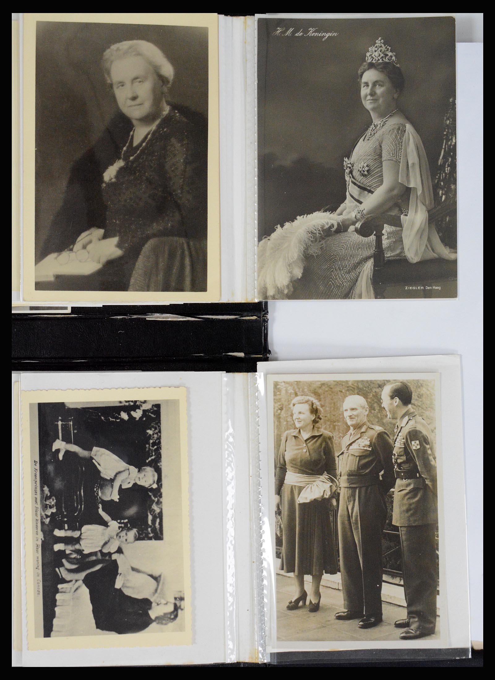 36611 002 - Postzegelverzameling 36611 Netherlands picture postcards royal family