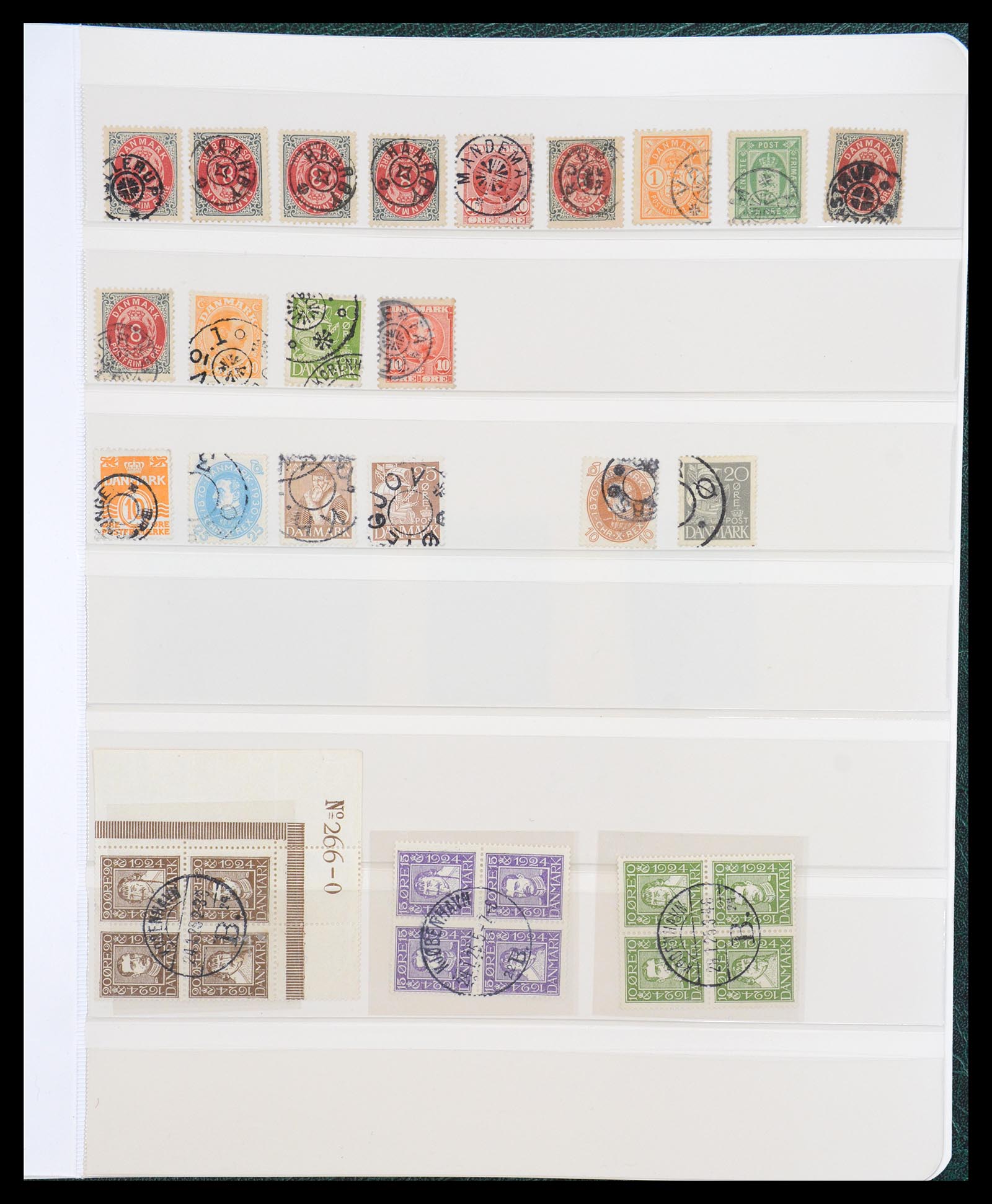 36612 086 - Stamp collection 36612 Denemarken 1851-1990.