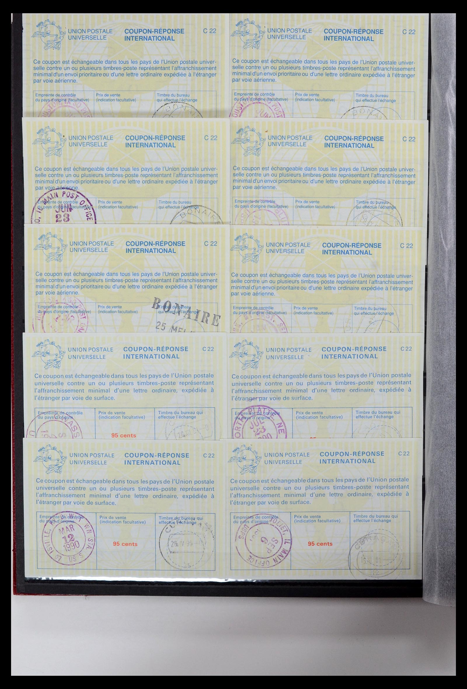 36621 020 - Postzegelverzameling 36621 World, International Reply coupons.