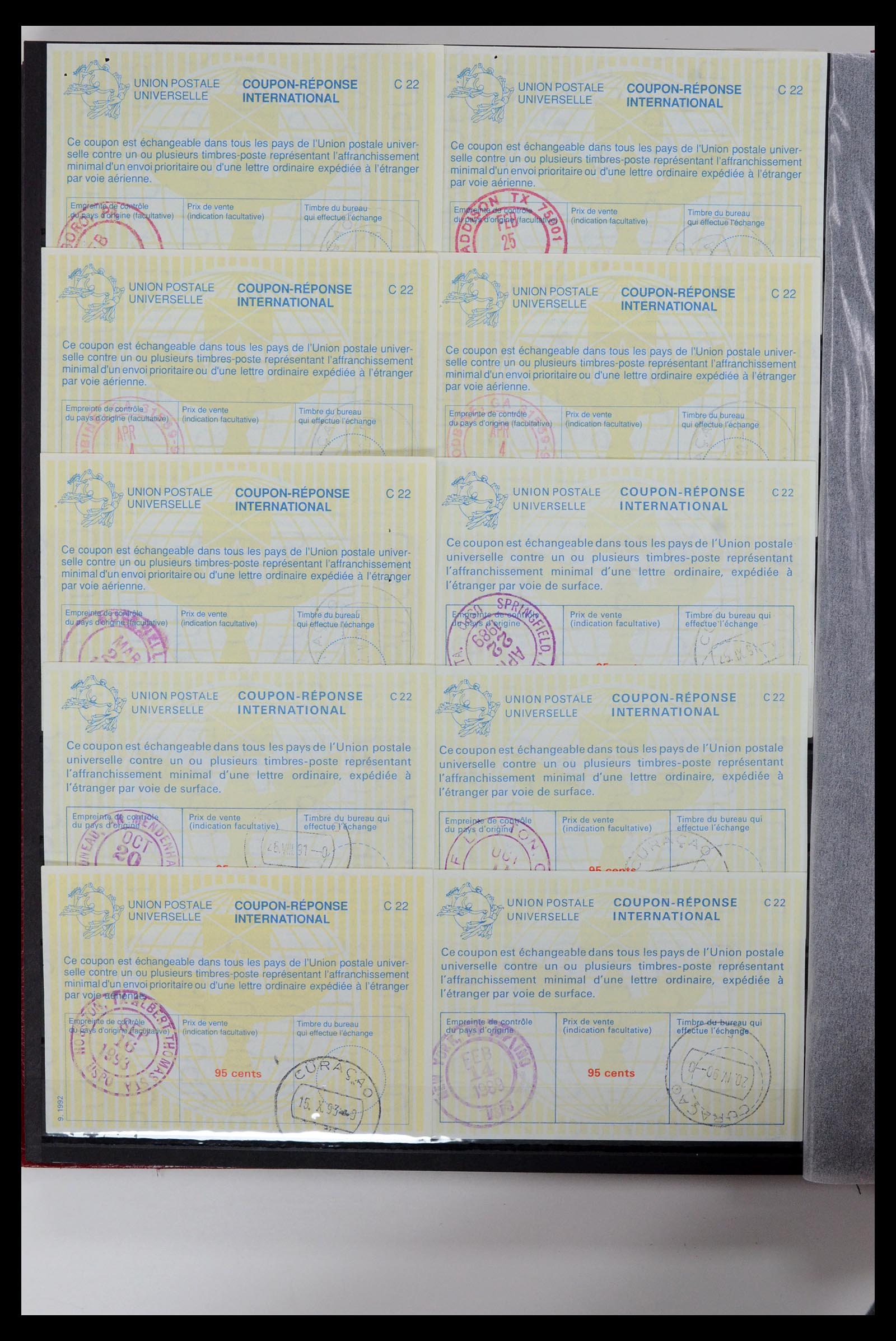 36621 022 - Postzegelverzameling 36621 World, International Reply coupons.