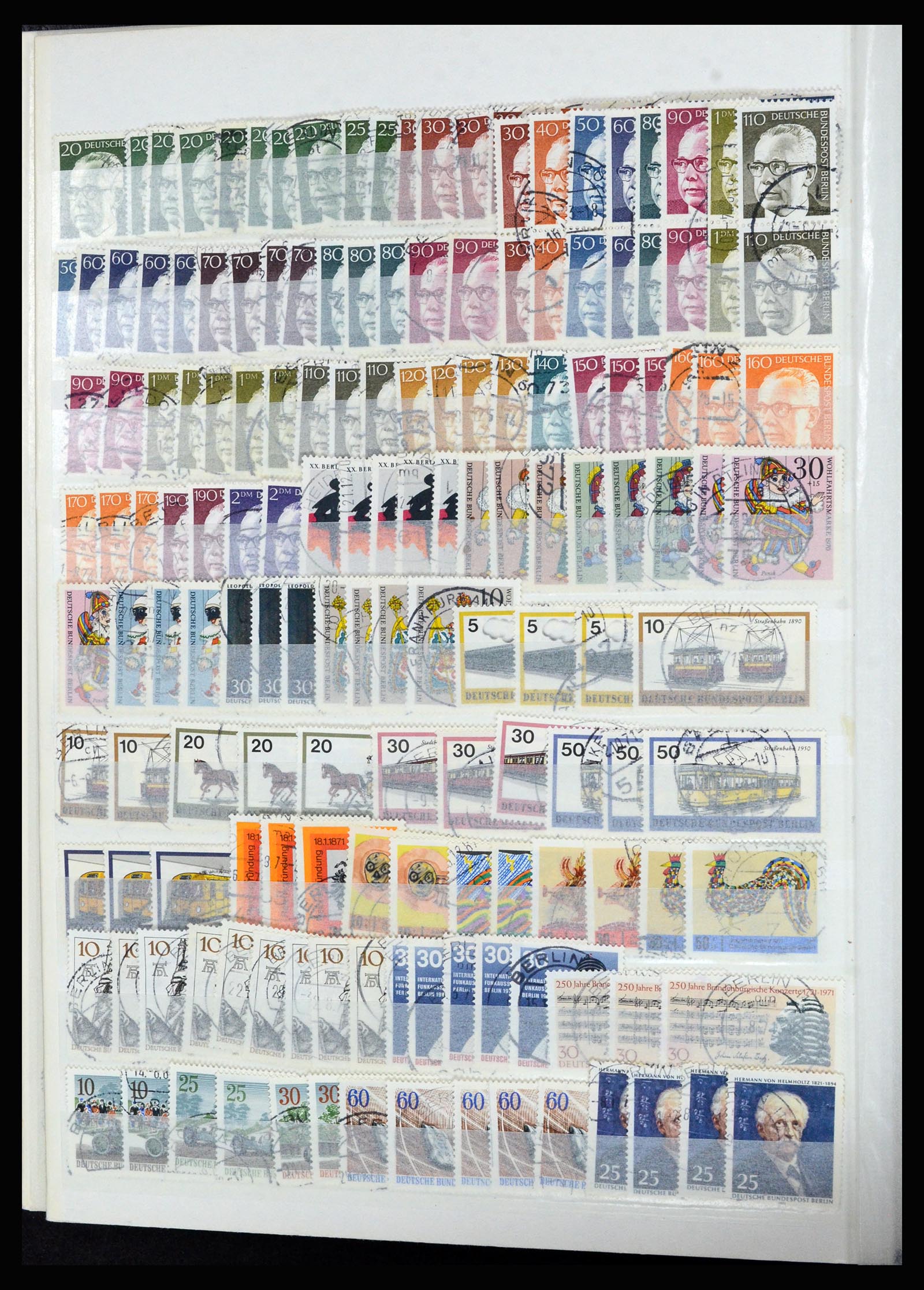 36628 016 - Postzegelverzameling 36628 Berlin 1948-1990.