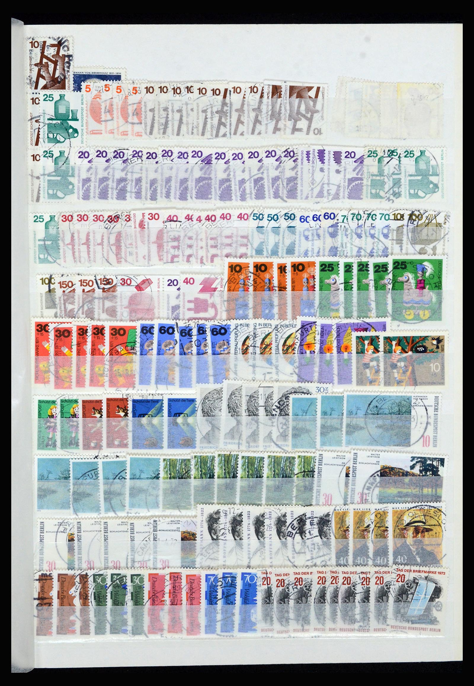 36628 017 - Postzegelverzameling 36628 Berlin 1948-1990.