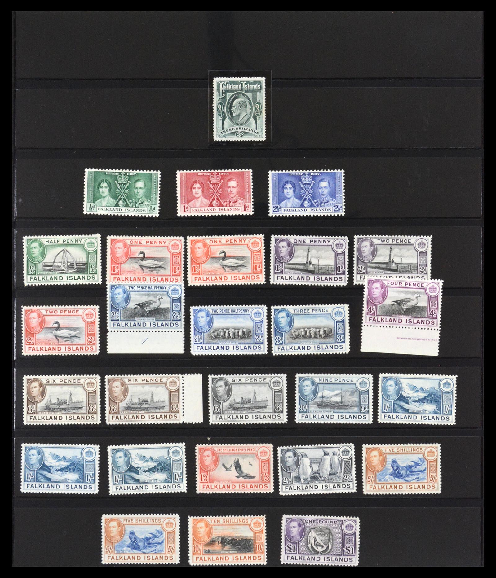 36638 001 - Stamp collection 36638 Falkland Eilanden 1904-2005.