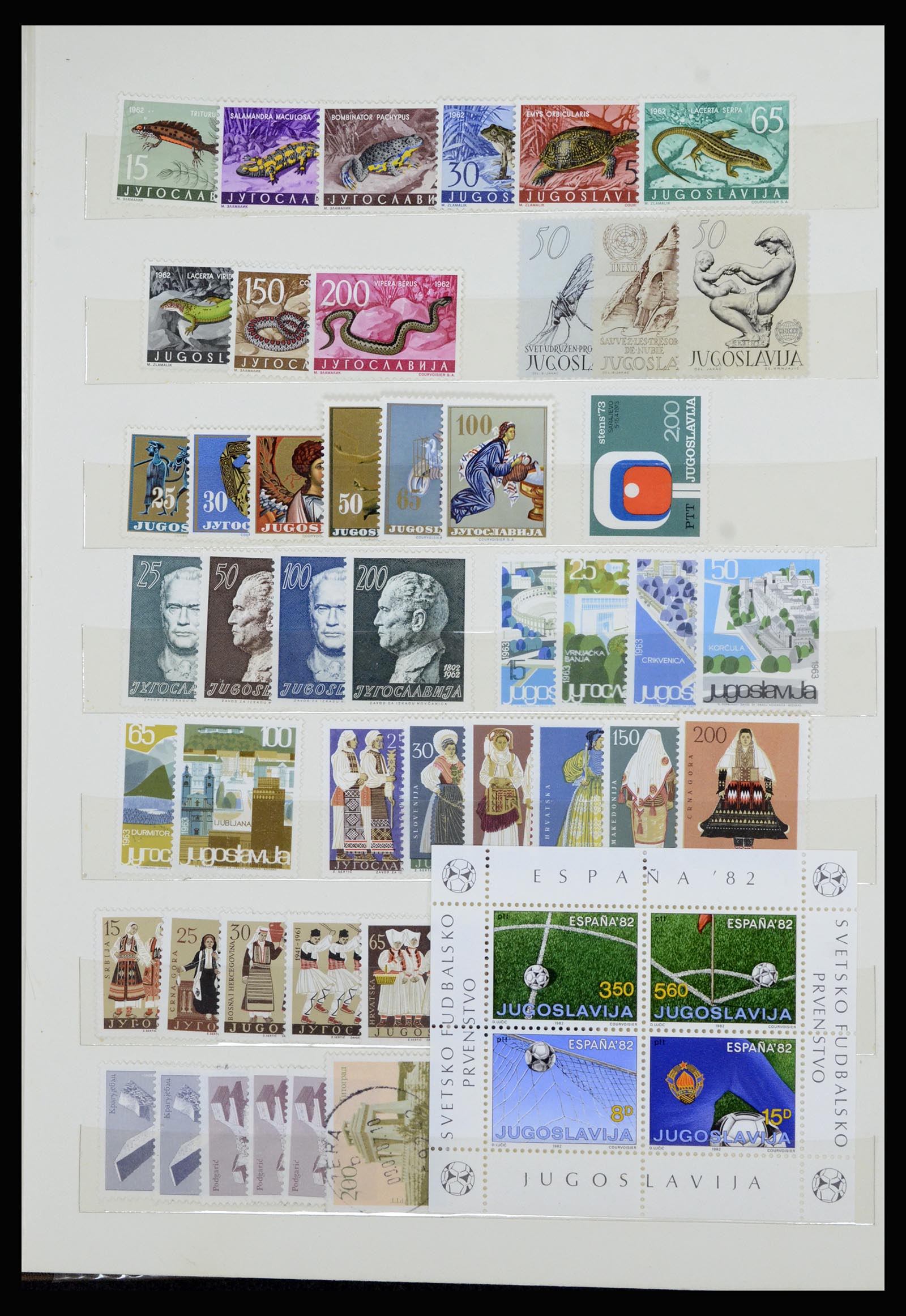 36676 041 - Stamp collection 36676 Yugoslavia 1918-1960.