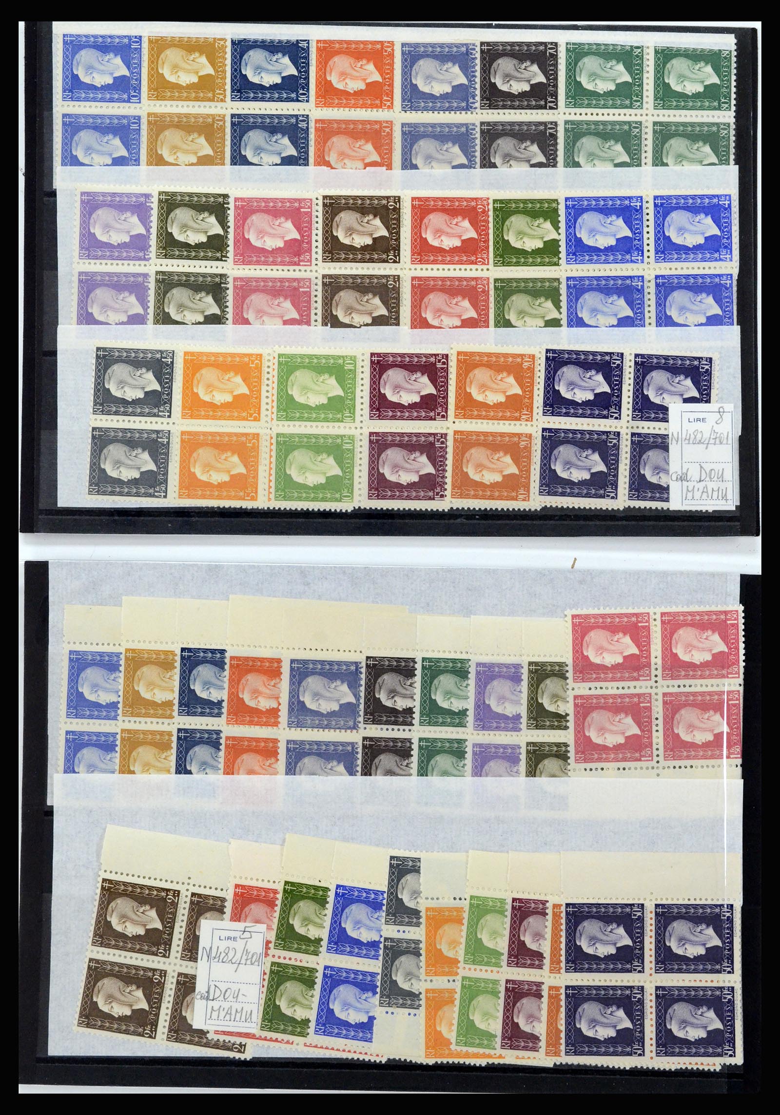 36679 010 - Postzegelverzameling 36679 Frankrijk 1920-1970.