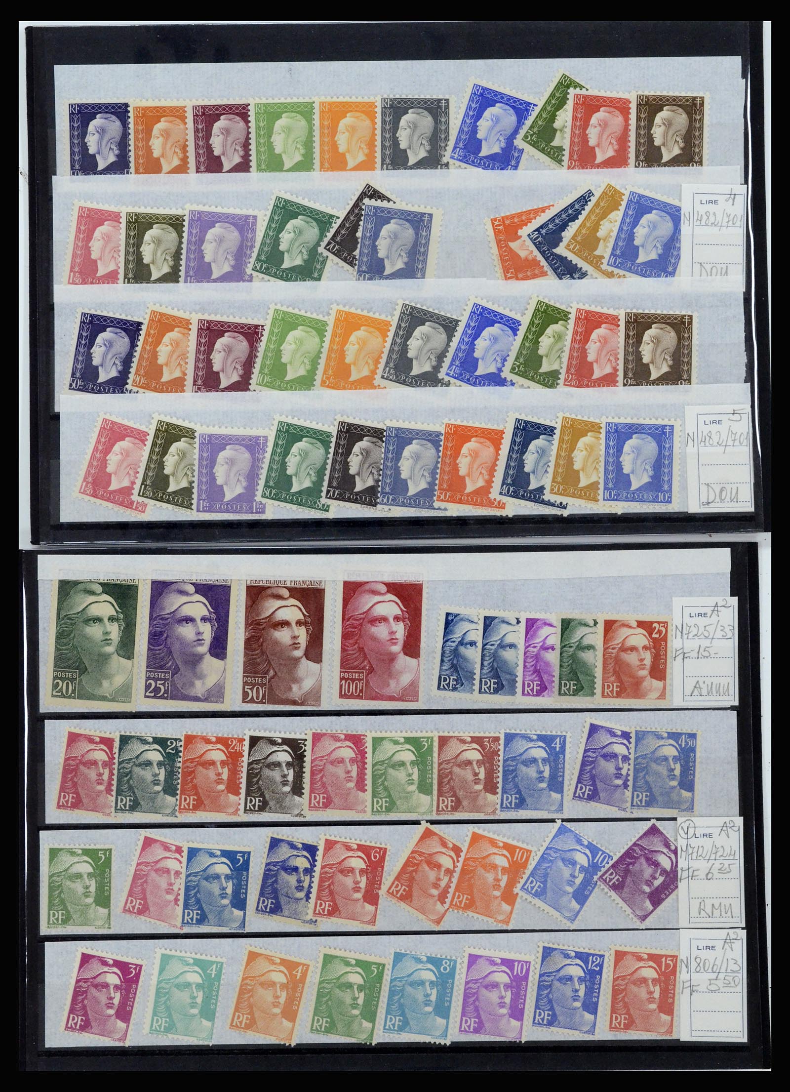 36679 017 - Postzegelverzameling 36679 Frankrijk 1920-1970.