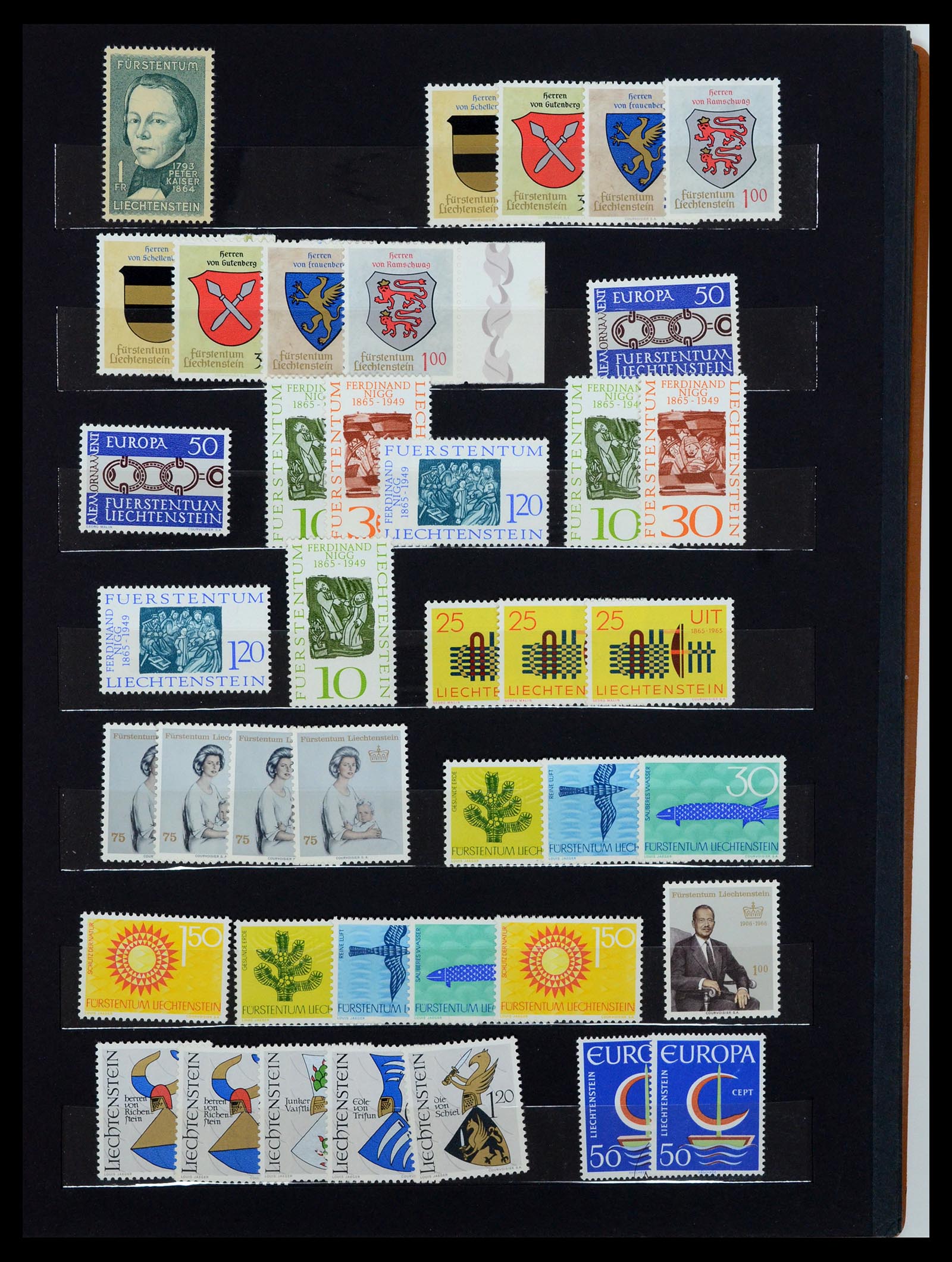 36697 009 - Stamp collection 36697 Liechtenstein 1912-1985.