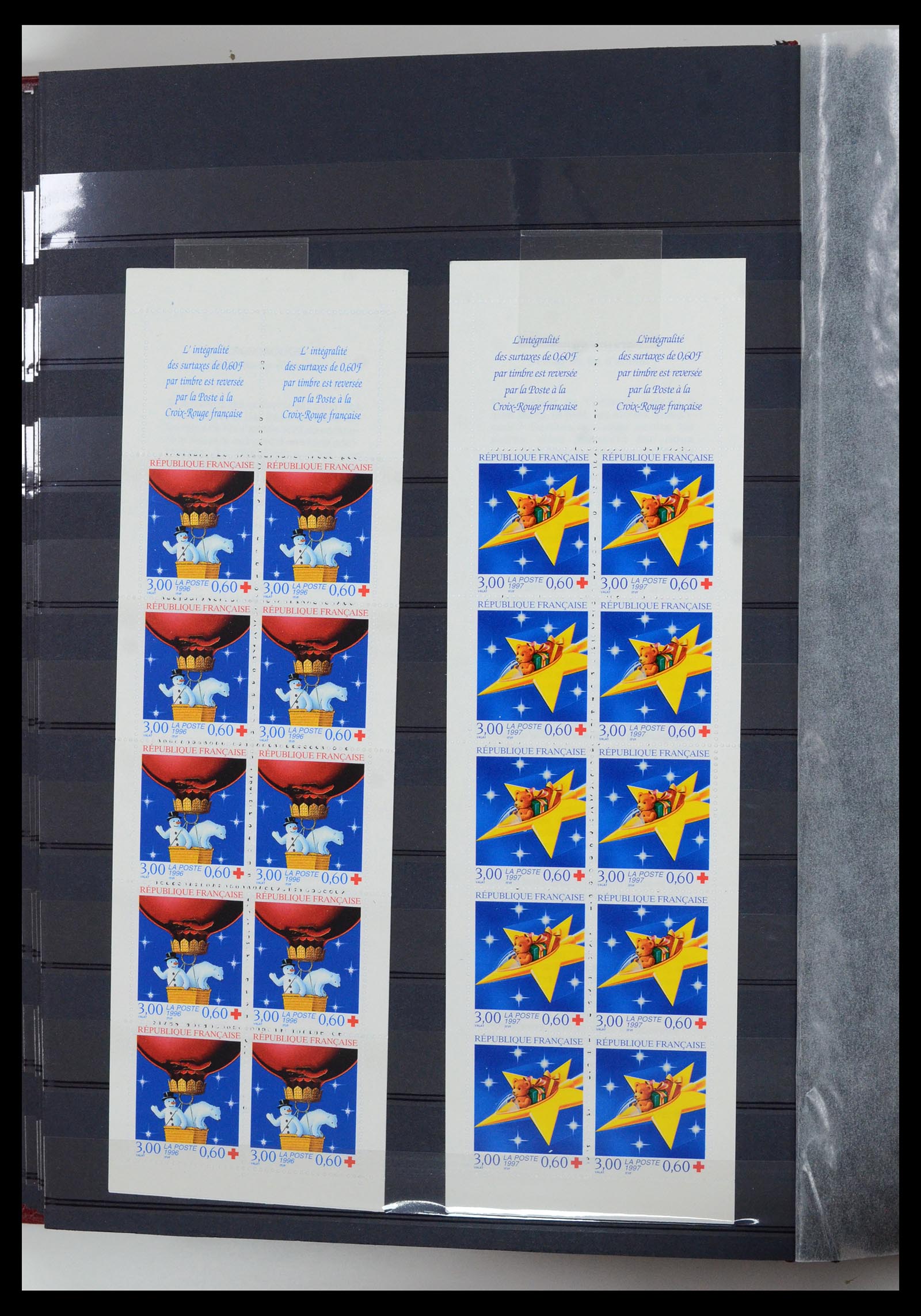 36728 018 - Postzegelverzameling 36728 Frankrijk postzegelboekjes 1952-2011.