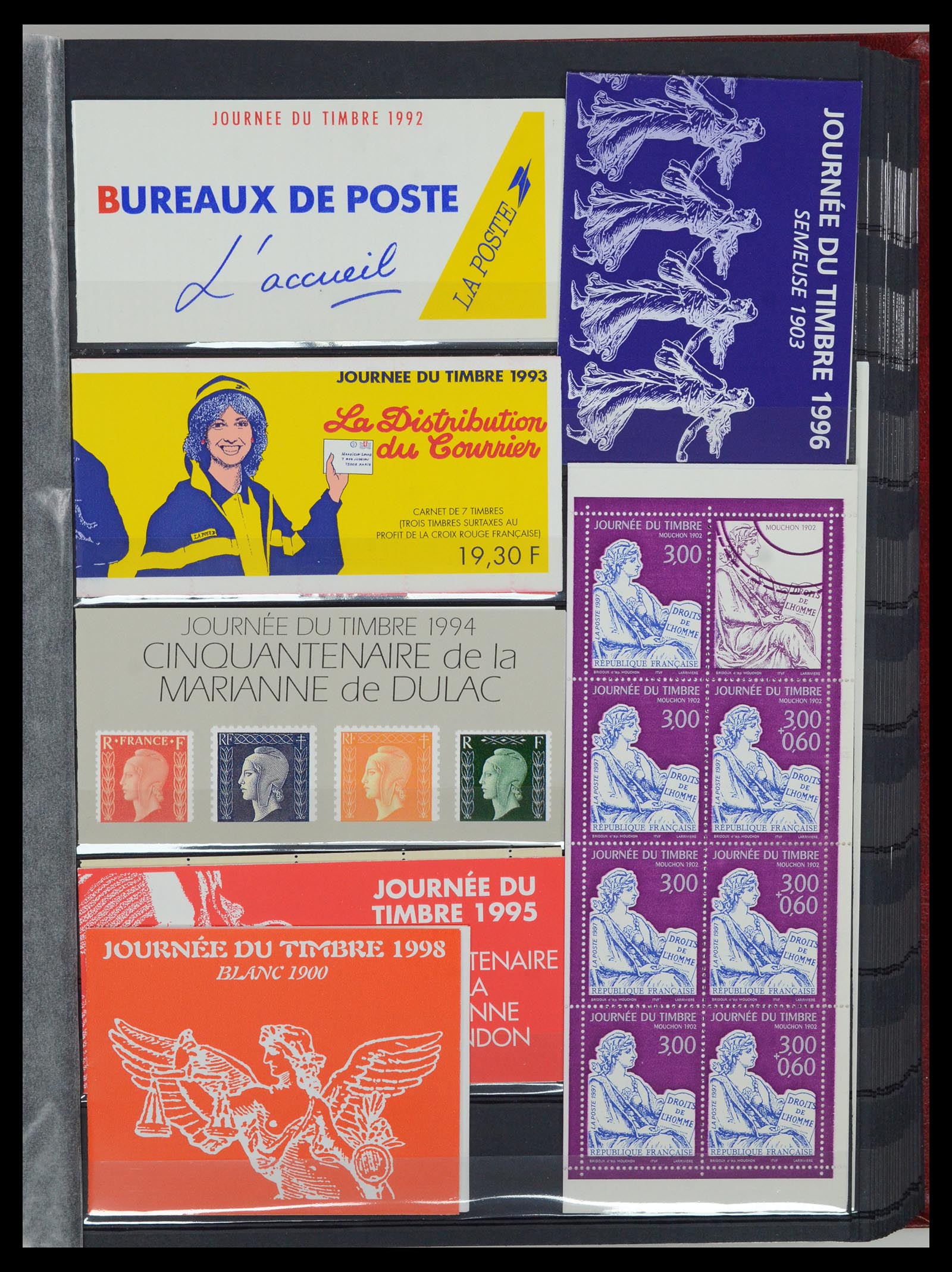 36728 027 - Postzegelverzameling 36728 Frankrijk postzegelboekjes 1952-2011.
