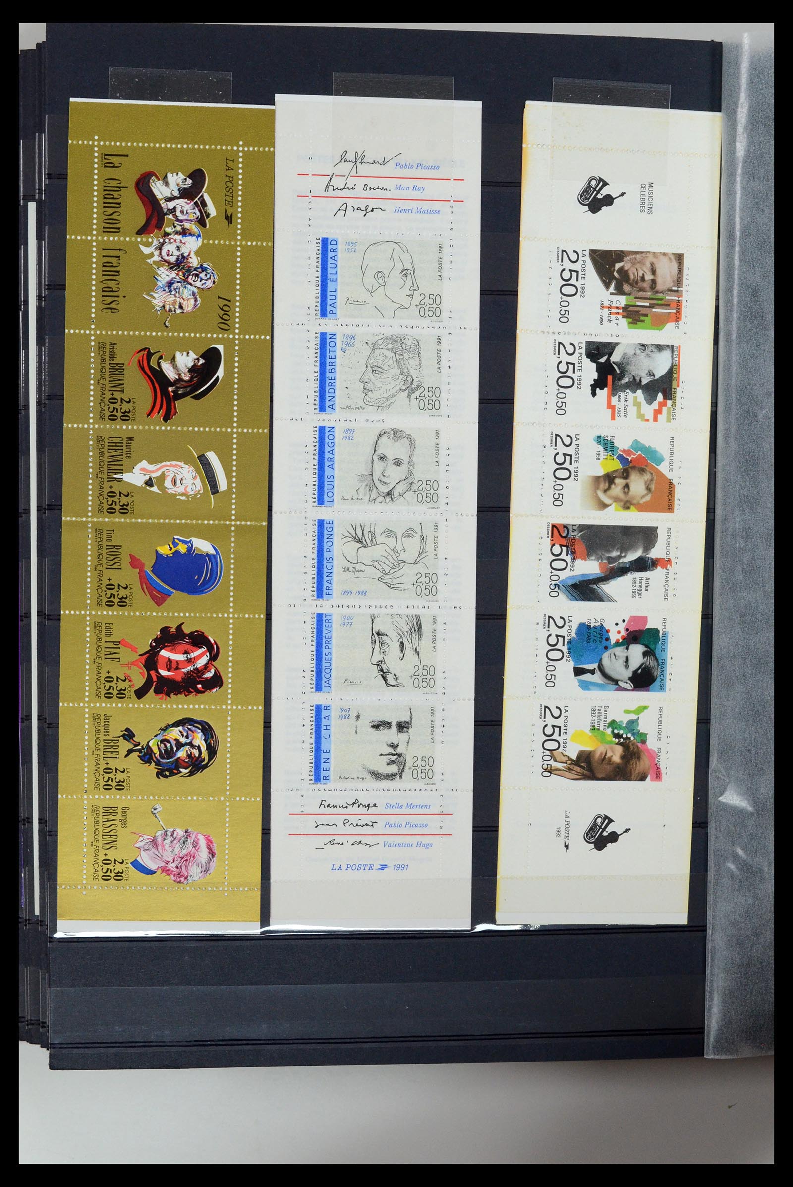 36728 034 - Postzegelverzameling 36728 Frankrijk postzegelboekjes 1952-2011.