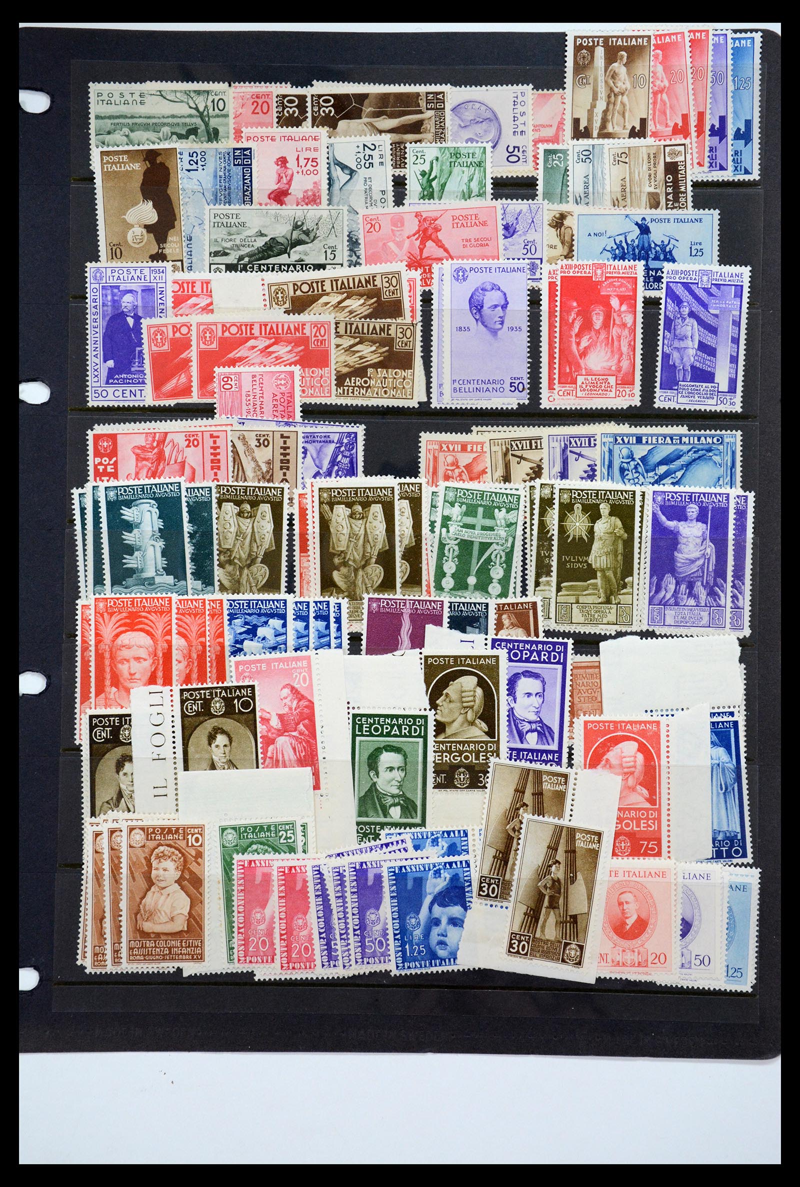 36760 012 - Postzegelverzameling 36760 Italië 1861-1970