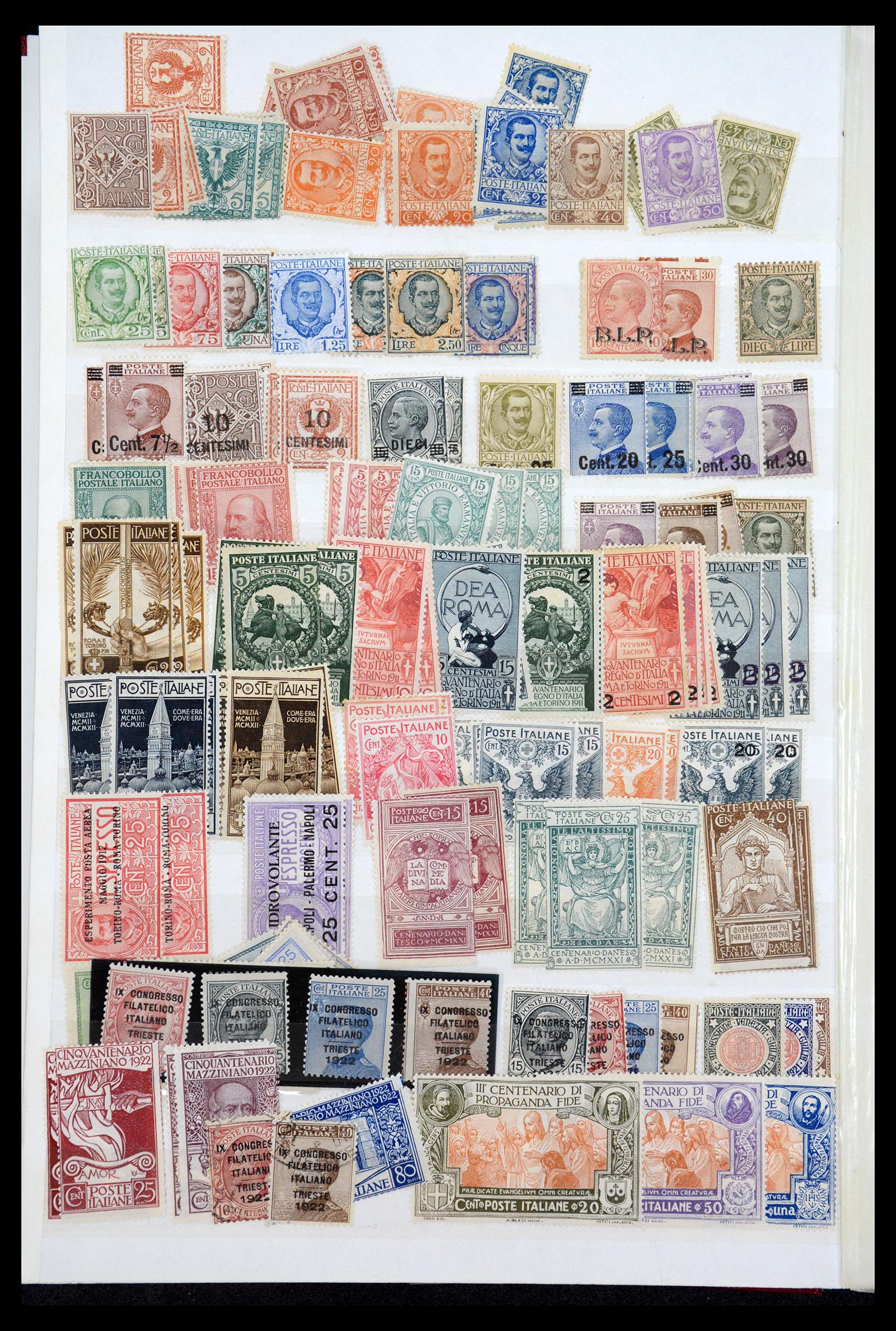 36760 047 - Postzegelverzameling 36760 Italië 1861-1970