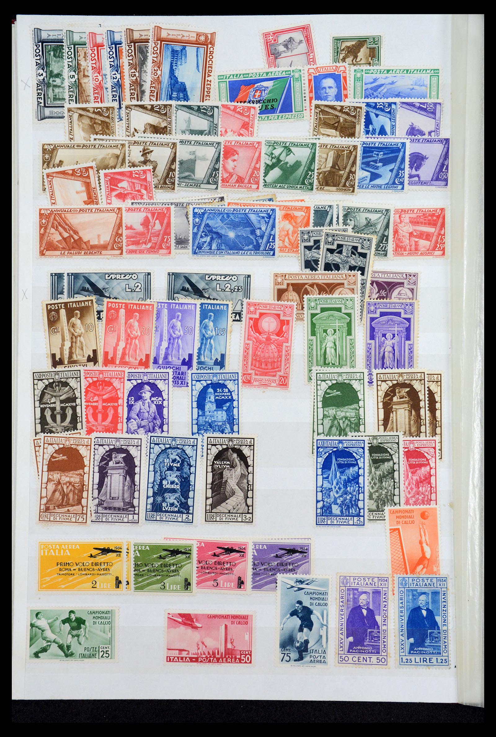 36760 051 - Postzegelverzameling 36760 Italië 1861-1970