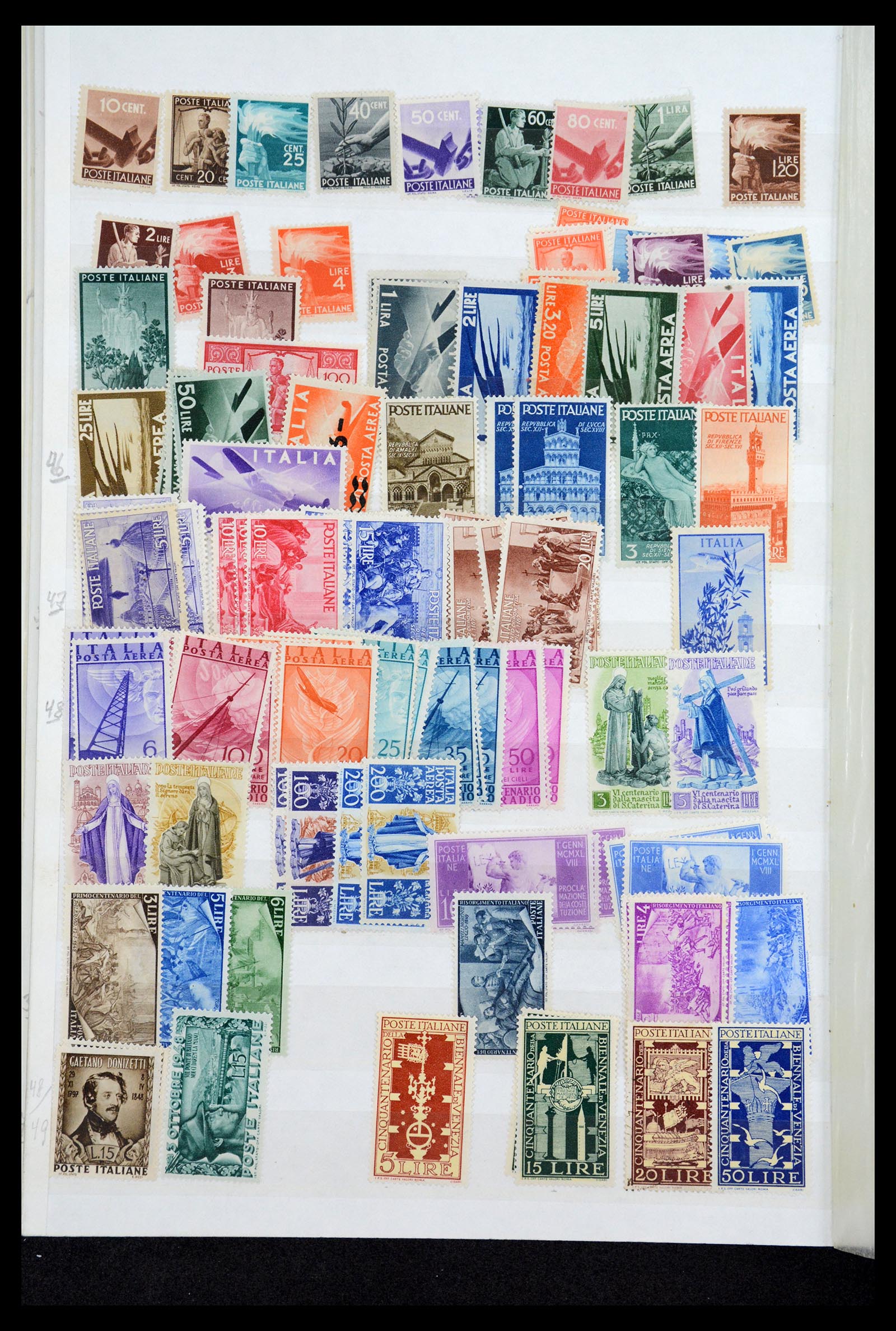 36760 055 - Postzegelverzameling 36760 Italië 1861-1970
