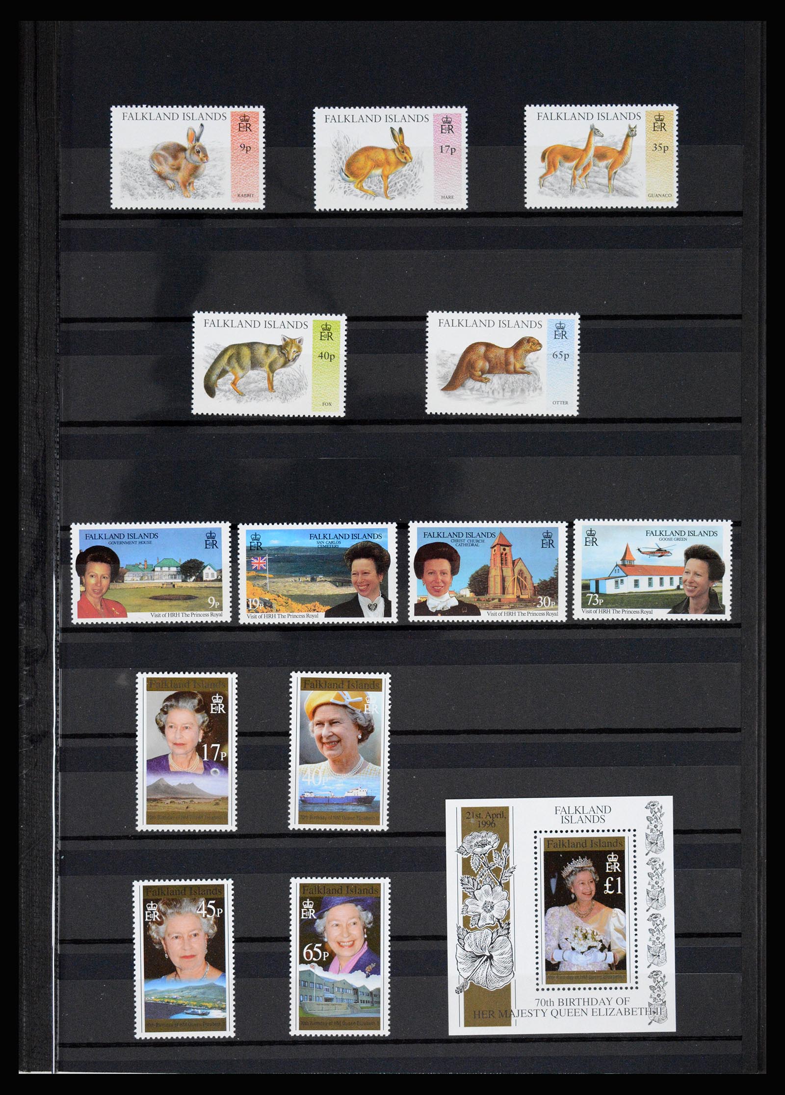36784 037 - Postzegelverzameling 36784 Falkland Eilanden 1895-1997.