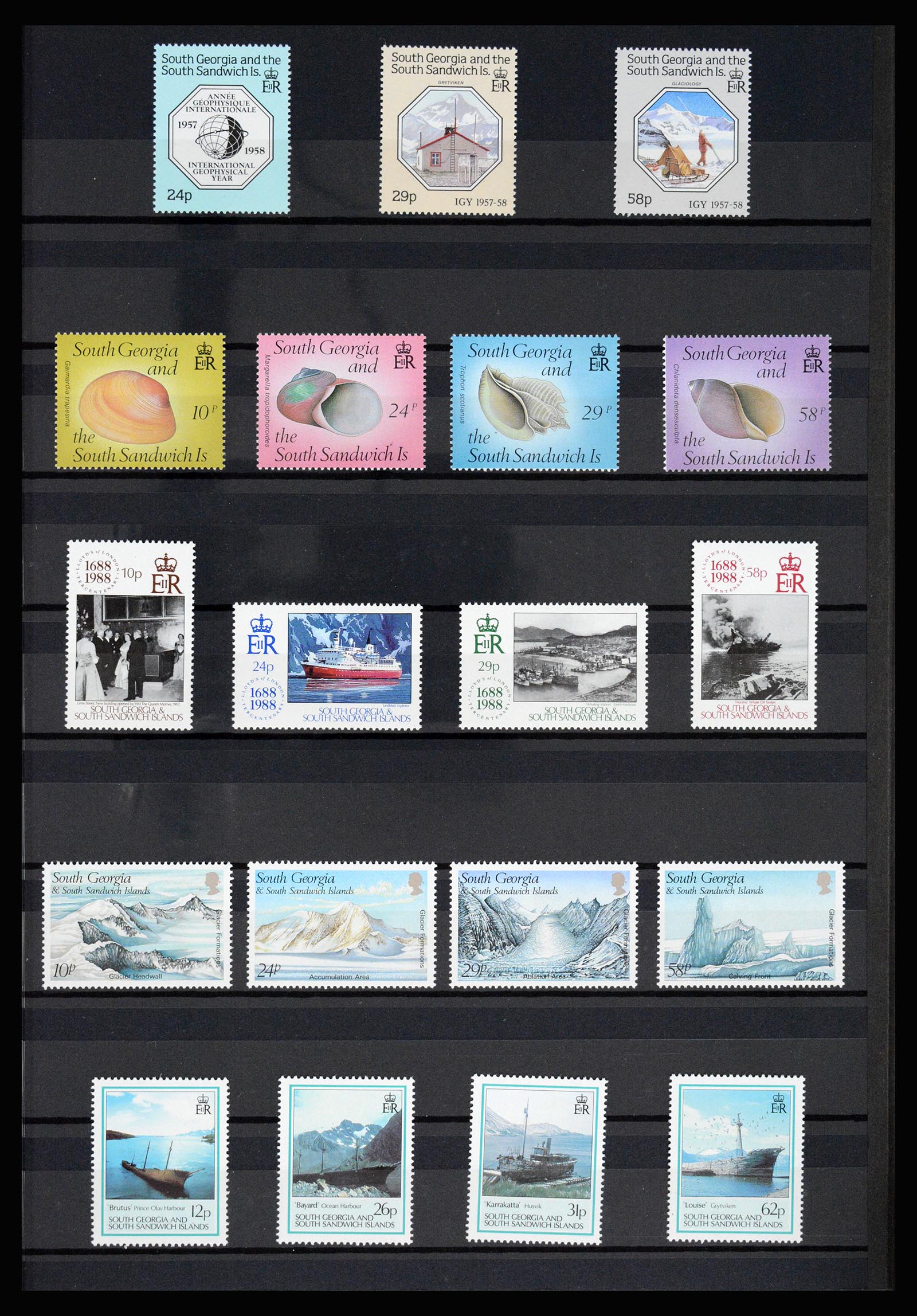 36784 057 - Postzegelverzameling 36784 Falkland Eilanden 1895-1997.