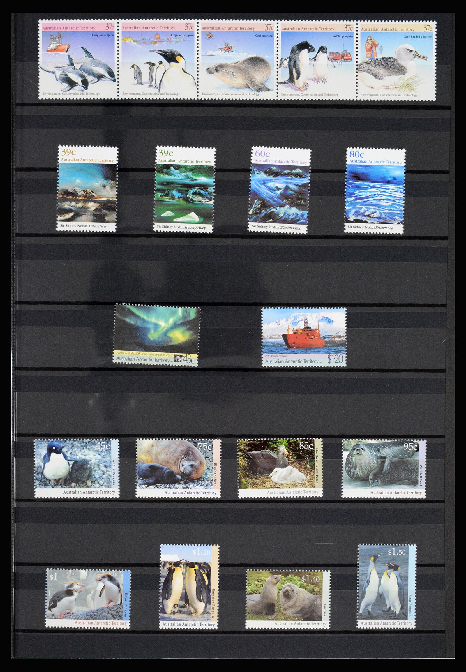 36784 085 - Postzegelverzameling 36784 Falkland Eilanden 1895-1997.