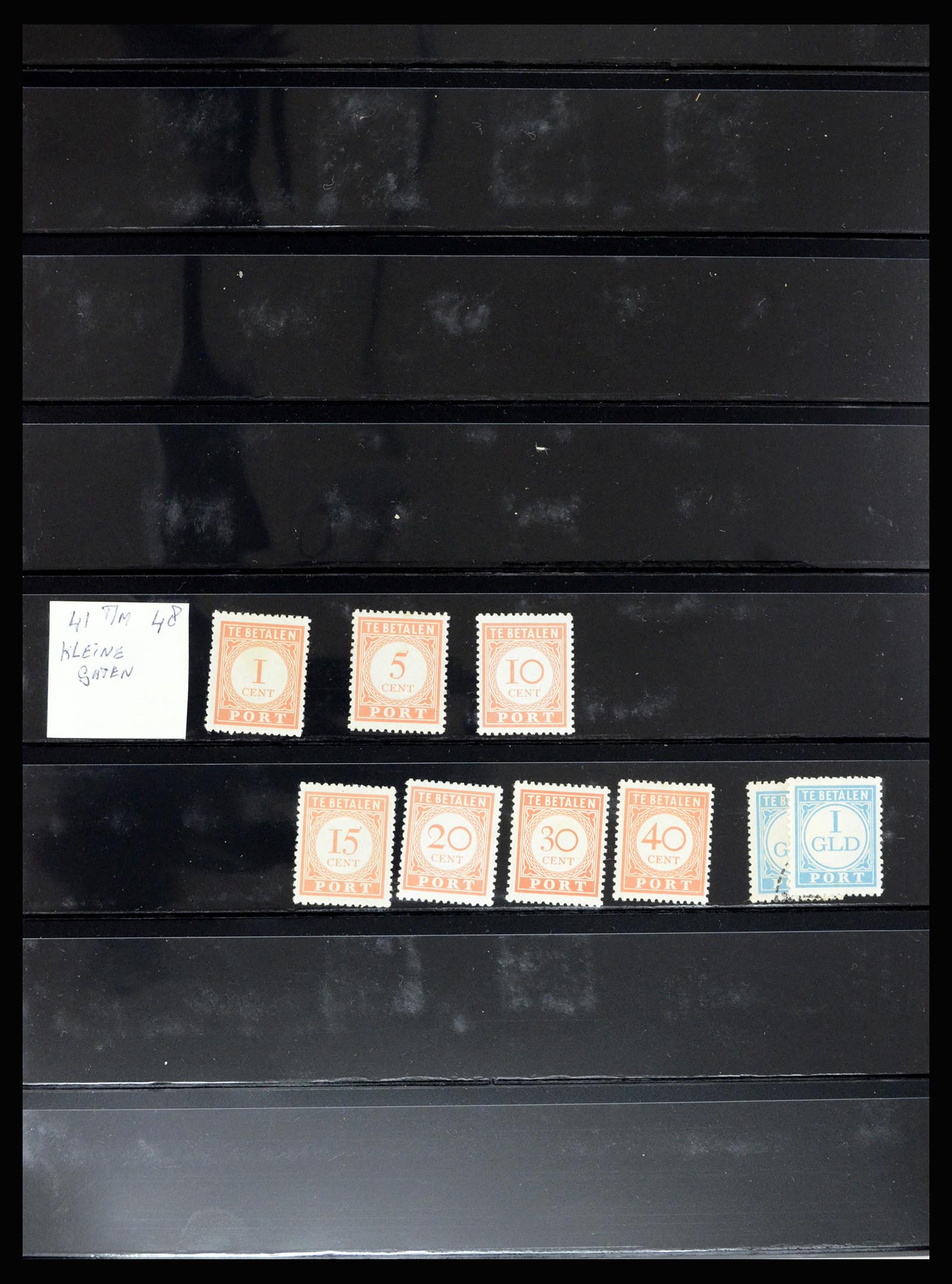 36804 070 - Postzegelverzameling 36804 Nederlands Indië 1864-1948.