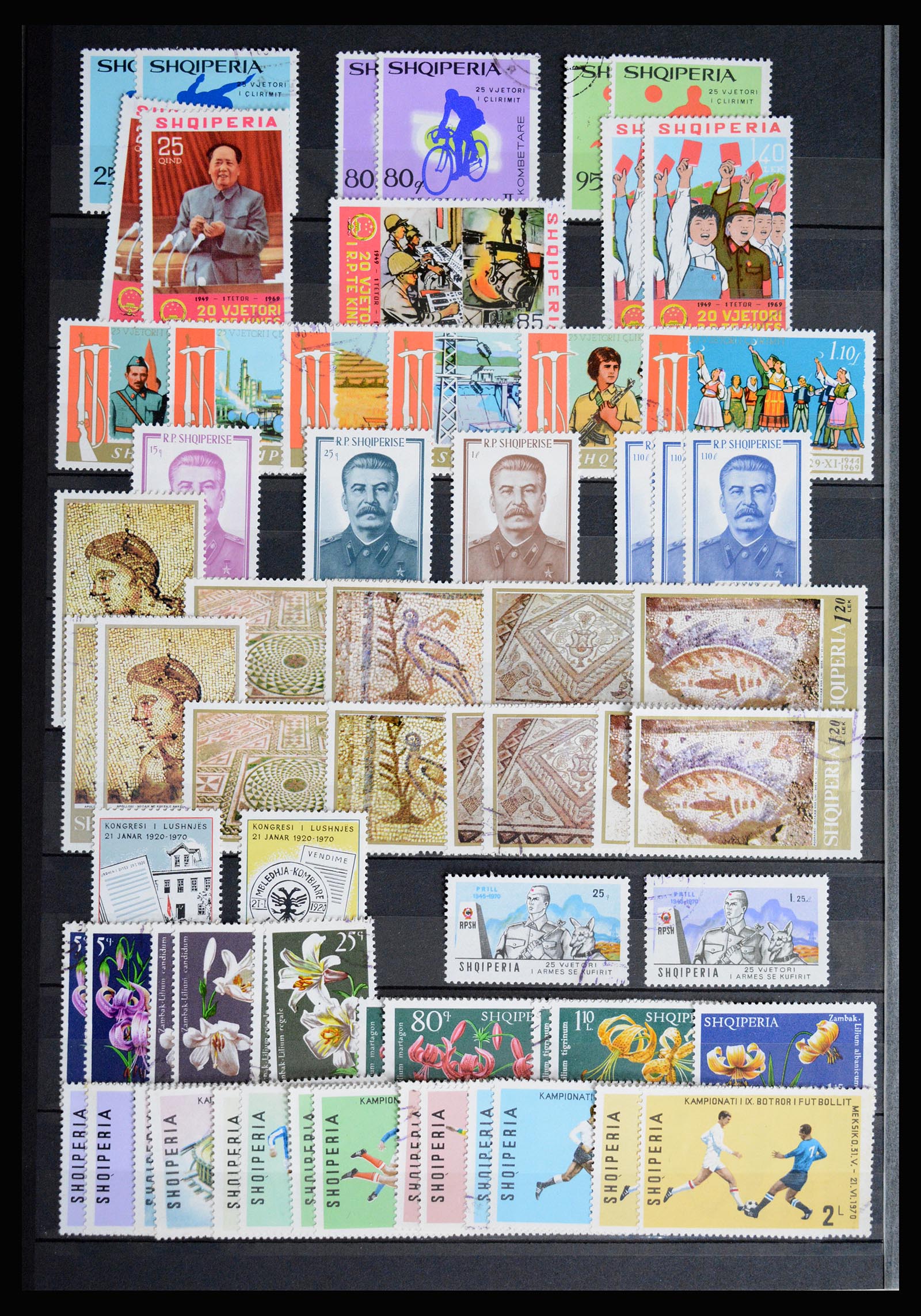 36824 034 - Postzegelverzameling 36824 Albanië 1913-2003.