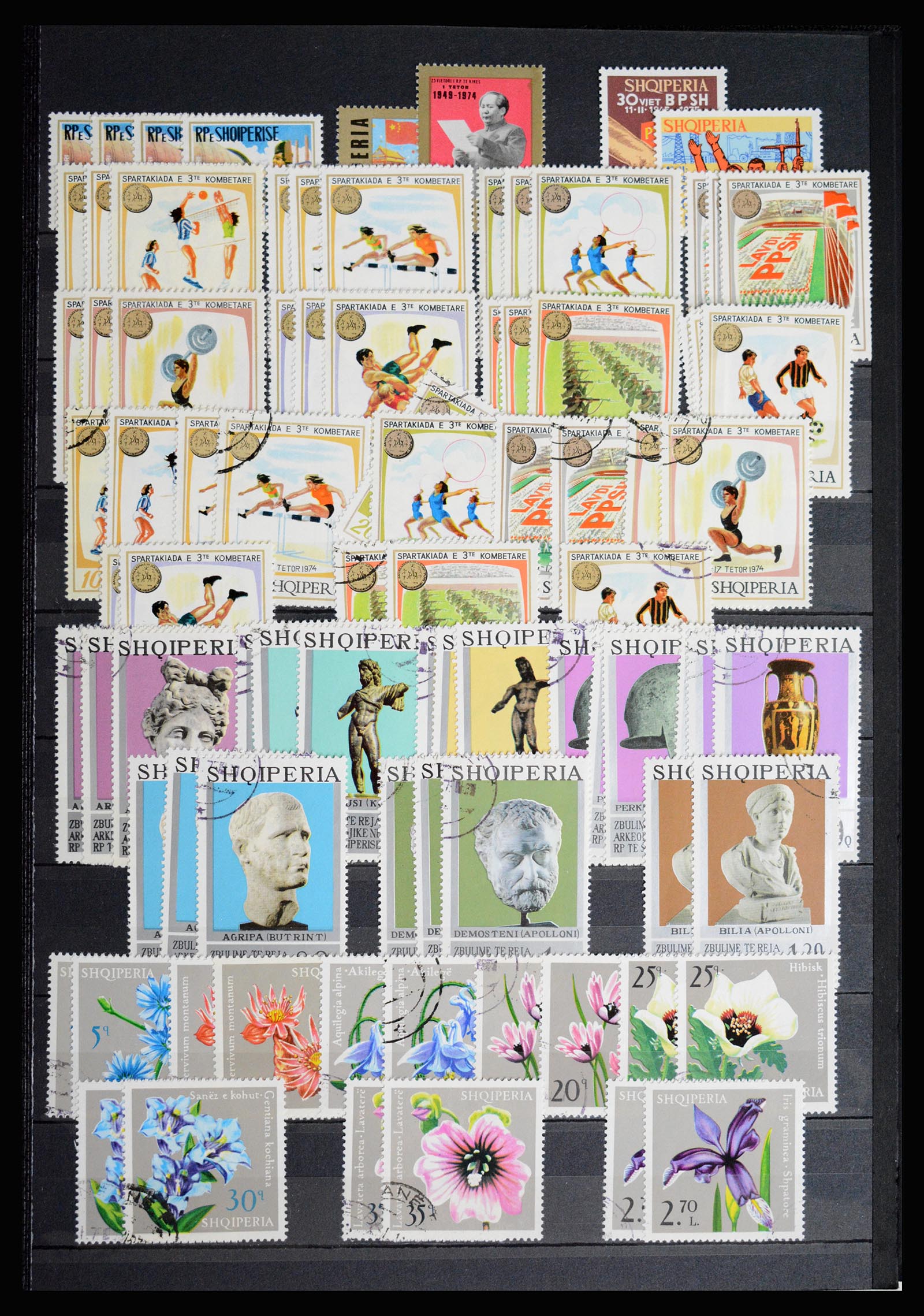 36824 045 - Postzegelverzameling 36824 Albanië 1913-2003.