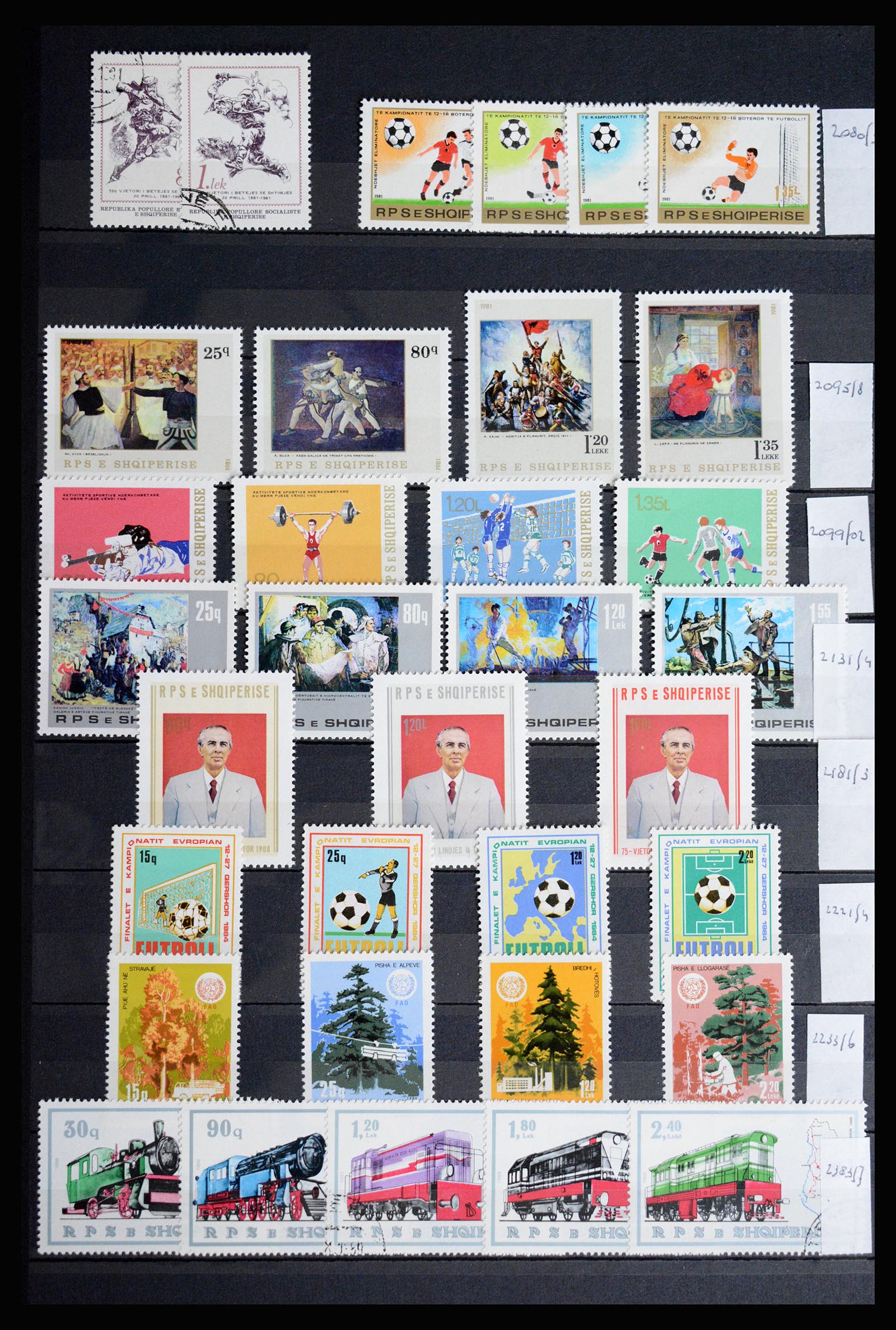 36824 052 - Postzegelverzameling 36824 Albanië 1913-2003.