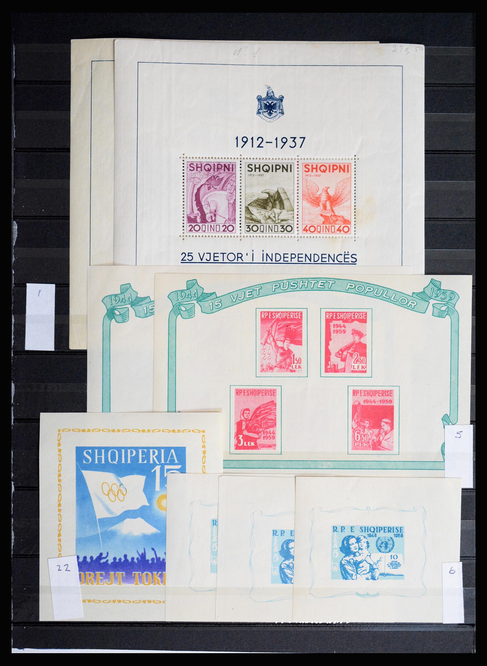 36824 060 - Postzegelverzameling 36824 Albanië 1913-2003.