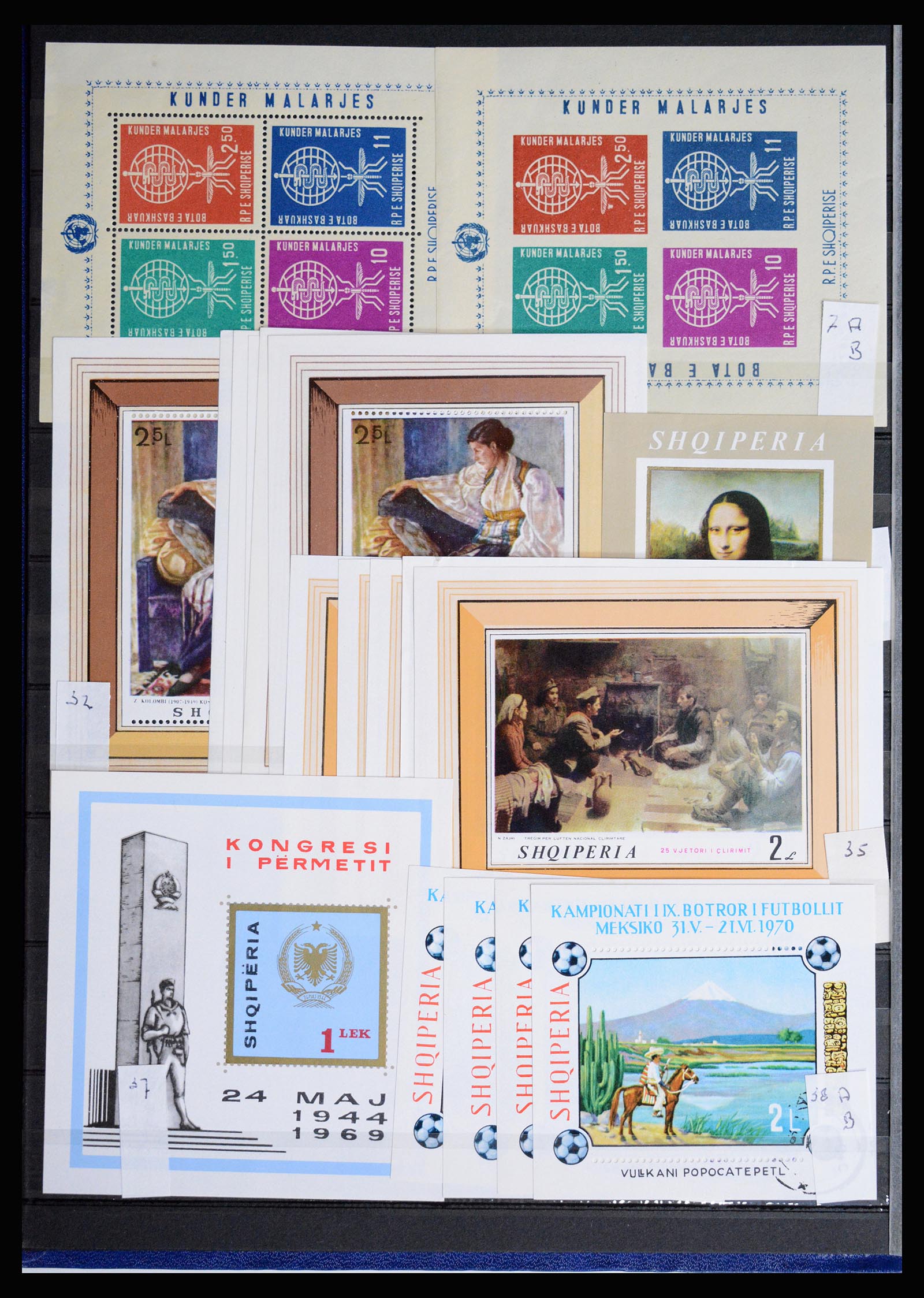 36824 061 - Postzegelverzameling 36824 Albanië 1913-2003.