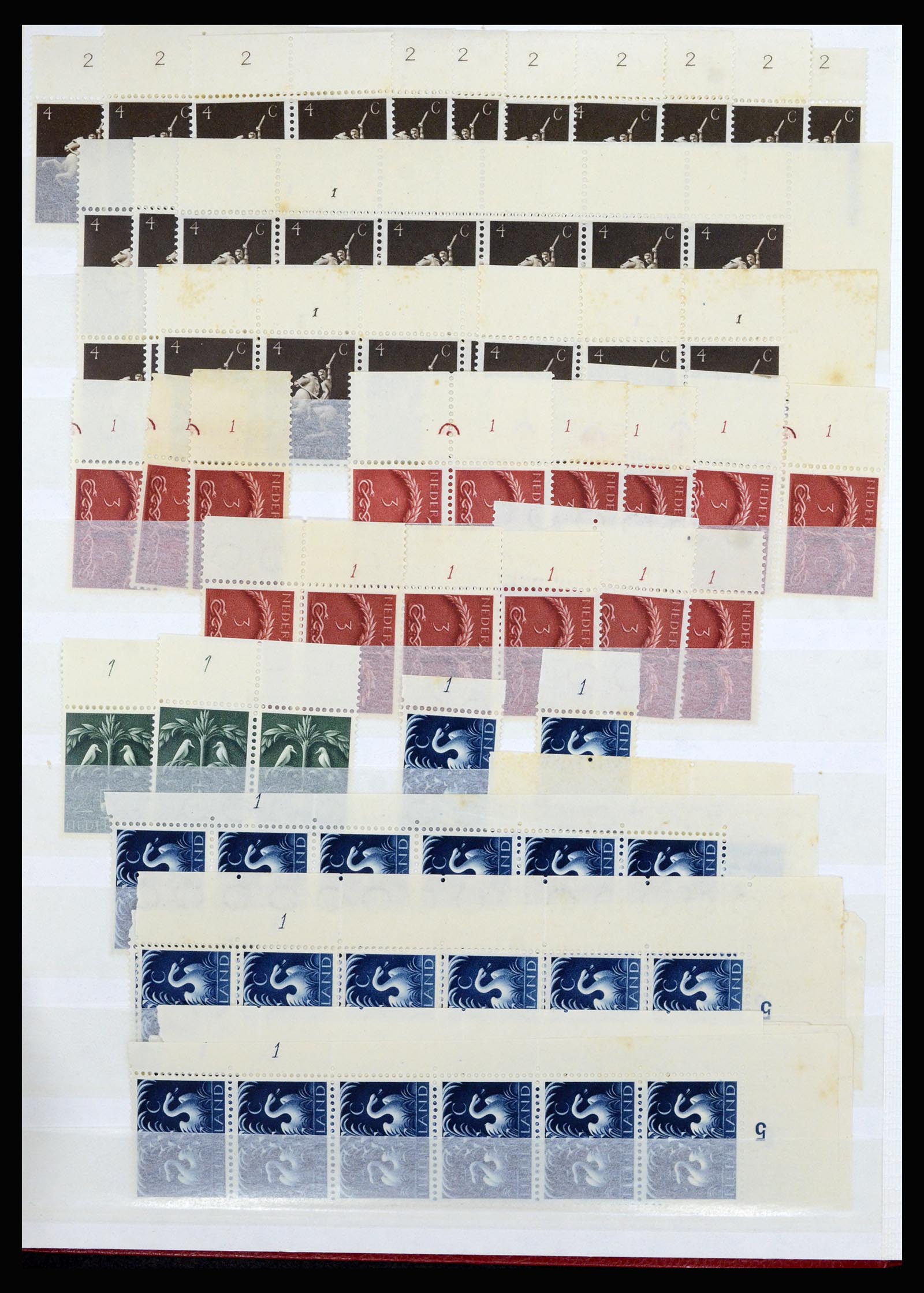36838 081 - Stamp collection 36838 Netherlands sheet margin specialties 1906-1948.