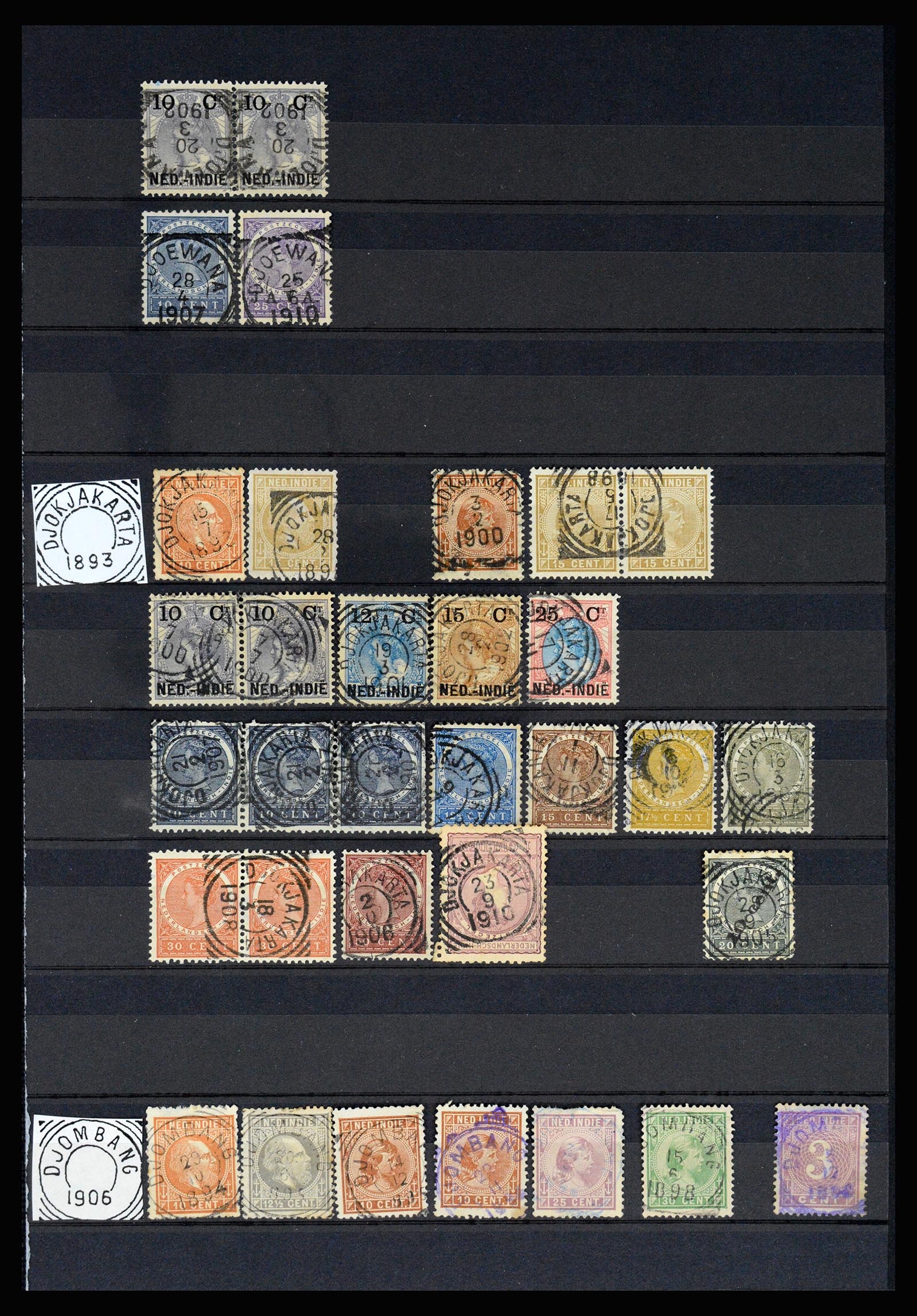36839 014 - Postzegelverzameling 36839 Nederlands Indië vierkantstempels.
