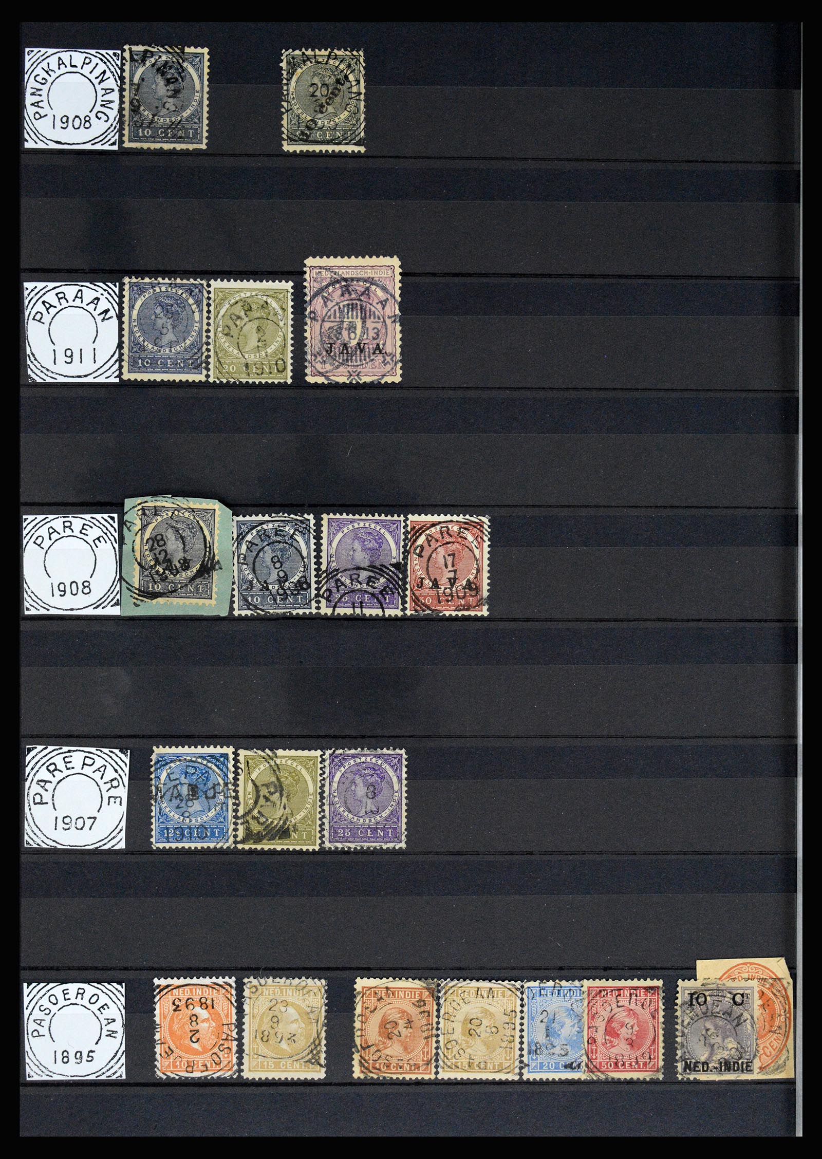 36839 037 - Postzegelverzameling 36839 Nederlands Indië vierkantstempels.