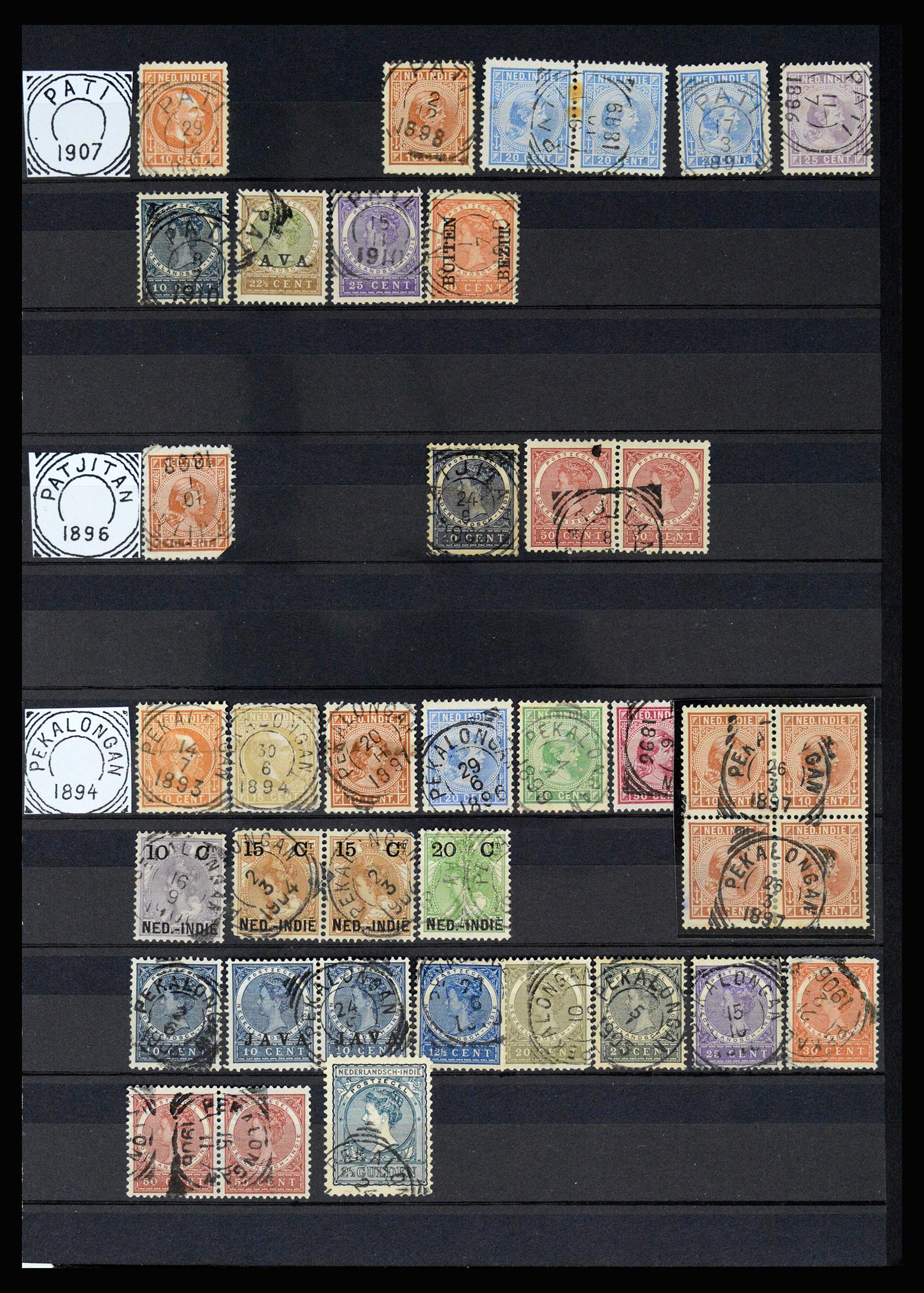 36839 038 - Postzegelverzameling 36839 Nederlands Indië vierkantstempels.