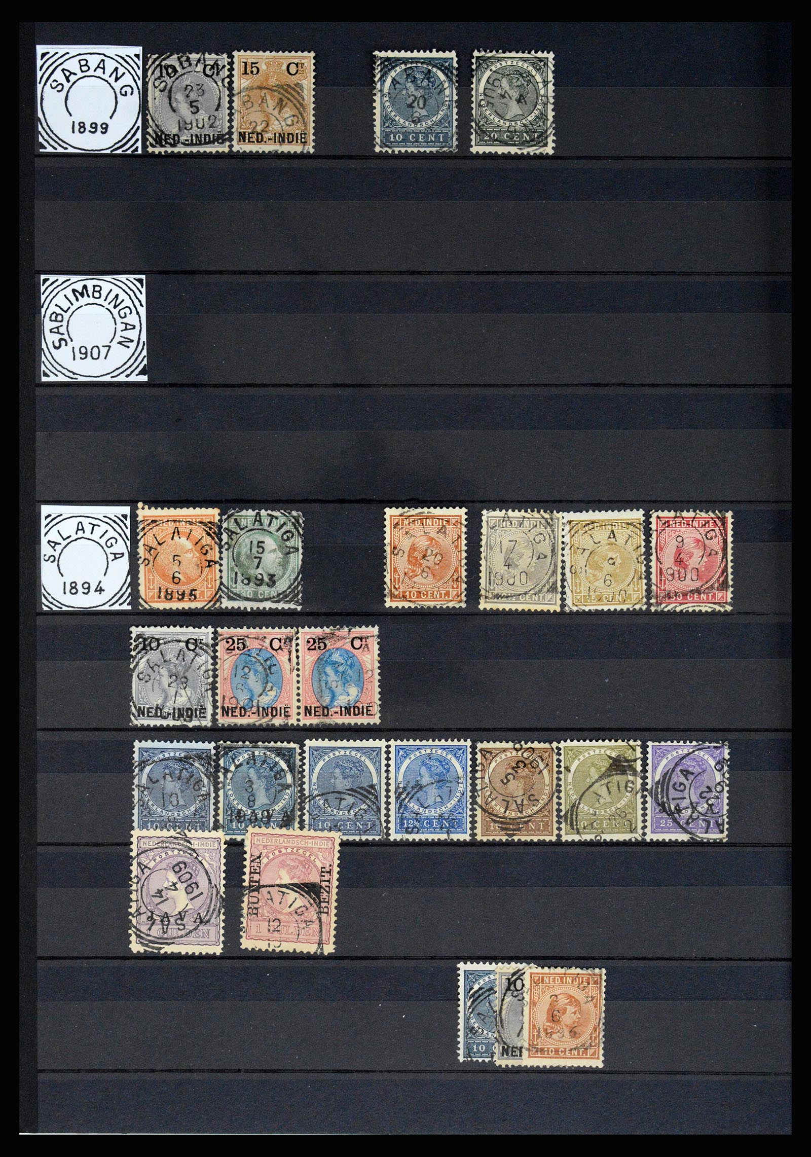 36839 043 - Postzegelverzameling 36839 Nederlands Indië vierkantstempels.