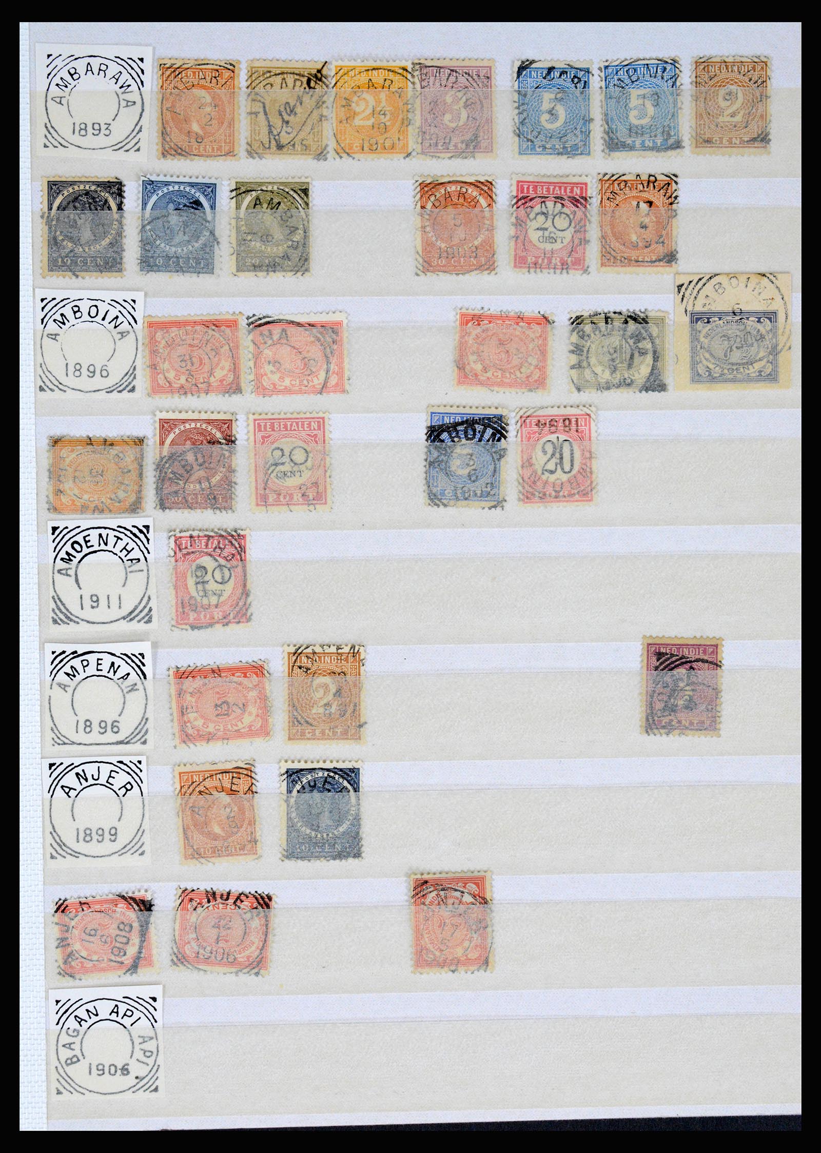 36839 060 - Postzegelverzameling 36839 Nederlands Indië vierkantstempels.