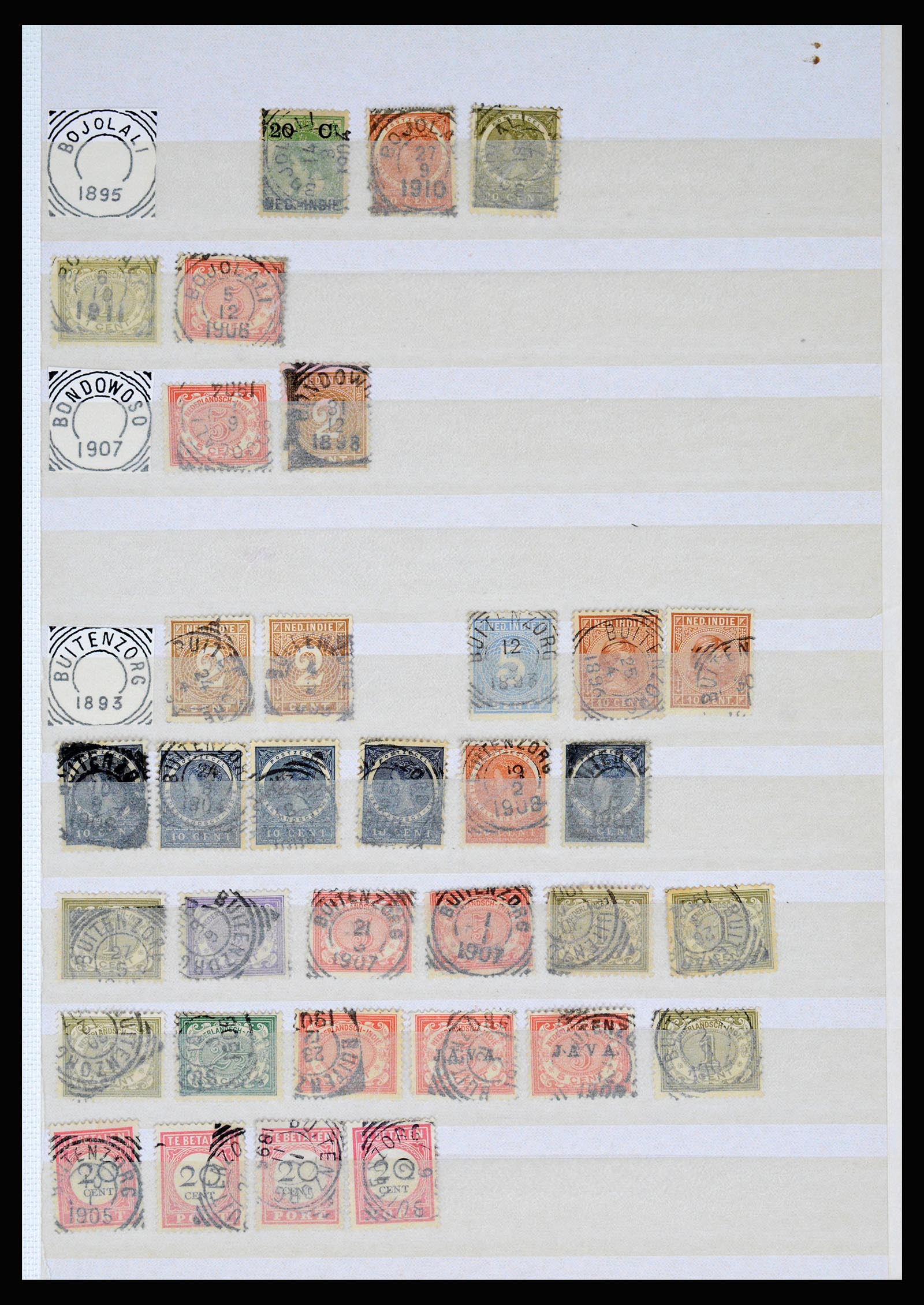 36839 066 - Postzegelverzameling 36839 Nederlands Indië vierkantstempels.