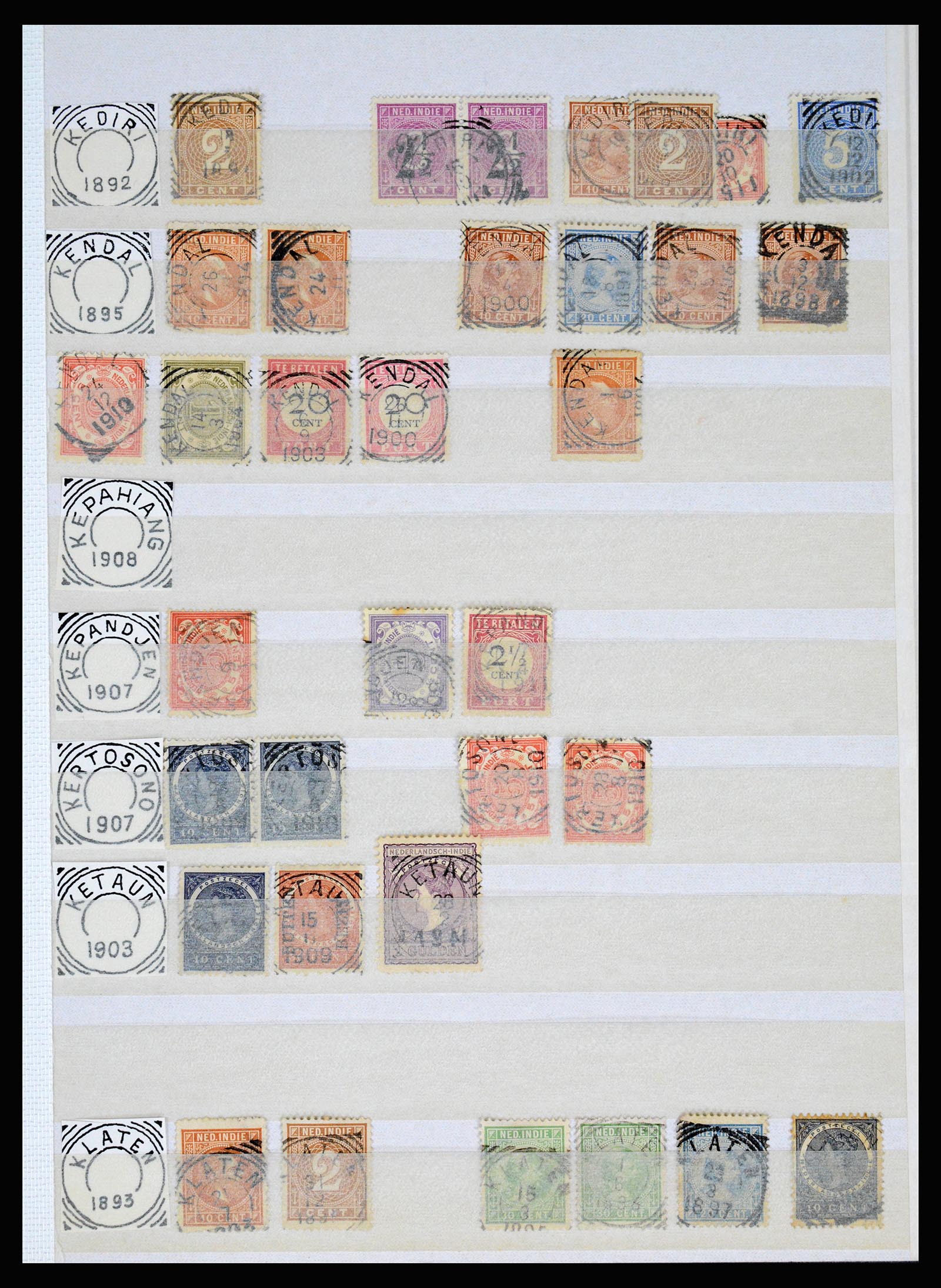 36839 072 - Postzegelverzameling 36839 Nederlands Indië vierkantstempels.