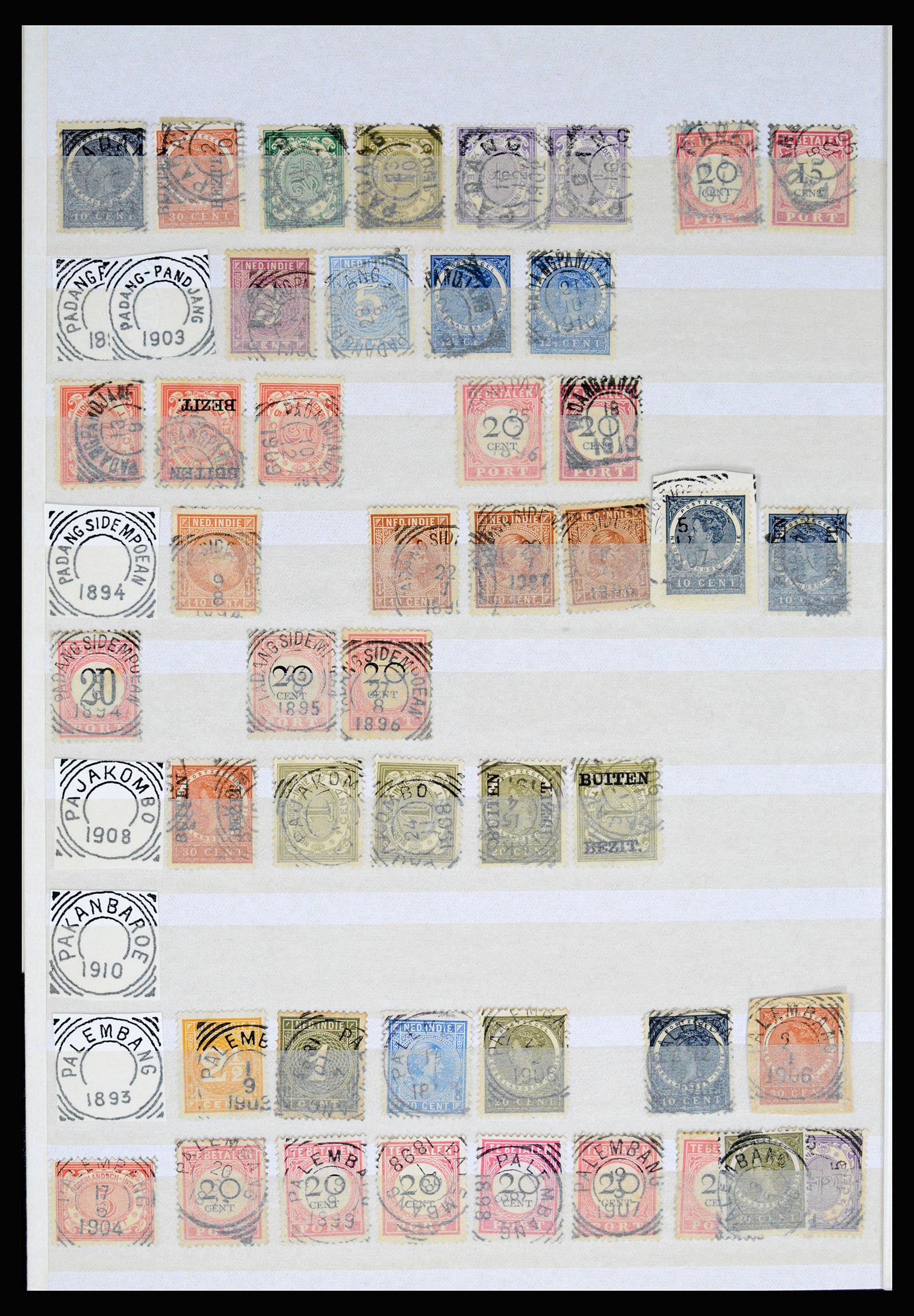 36839 081 - Postzegelverzameling 36839 Nederlands Indië vierkantstempels.