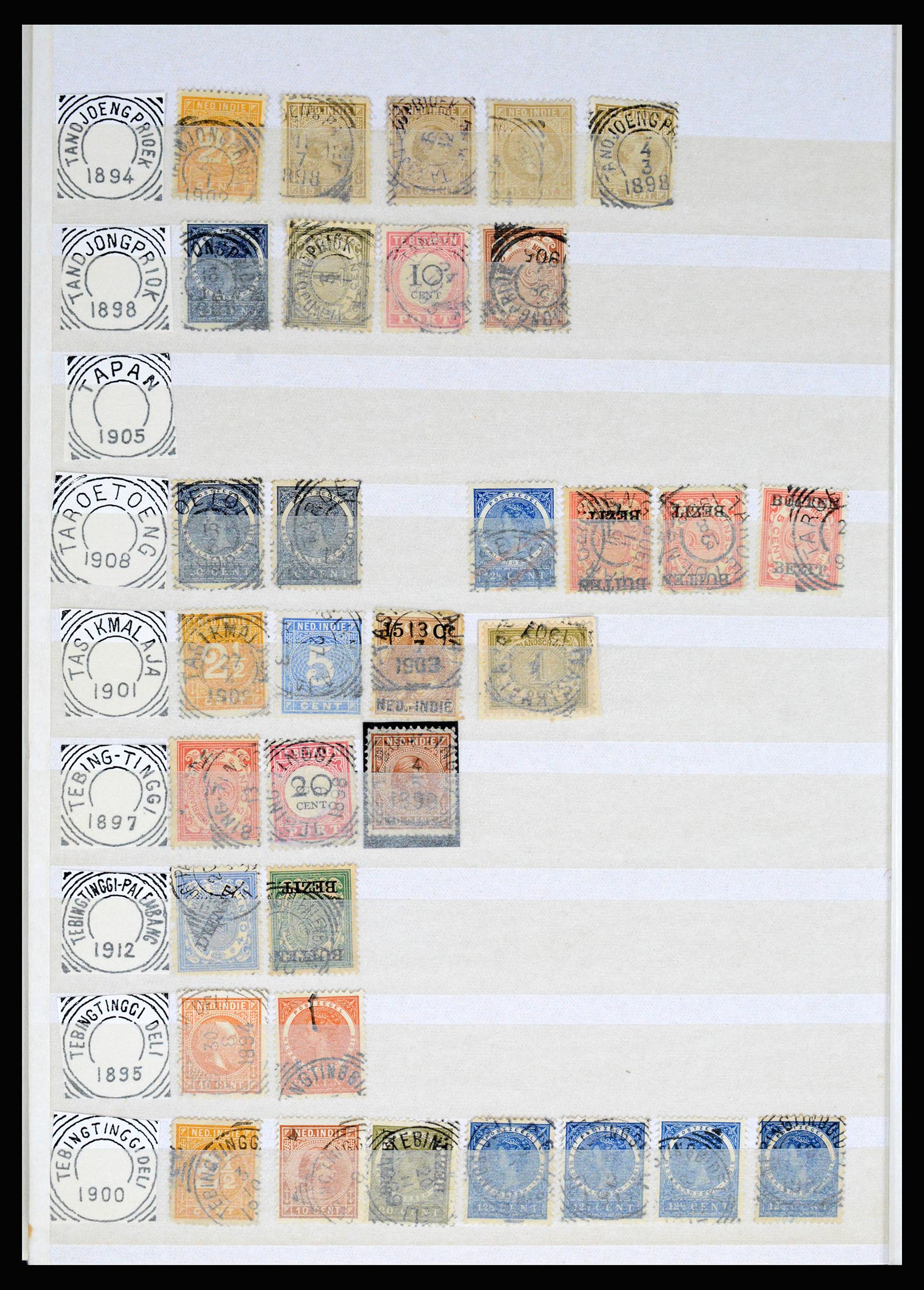 36839 095 - Postzegelverzameling 36839 Nederlands Indië vierkantstempels.