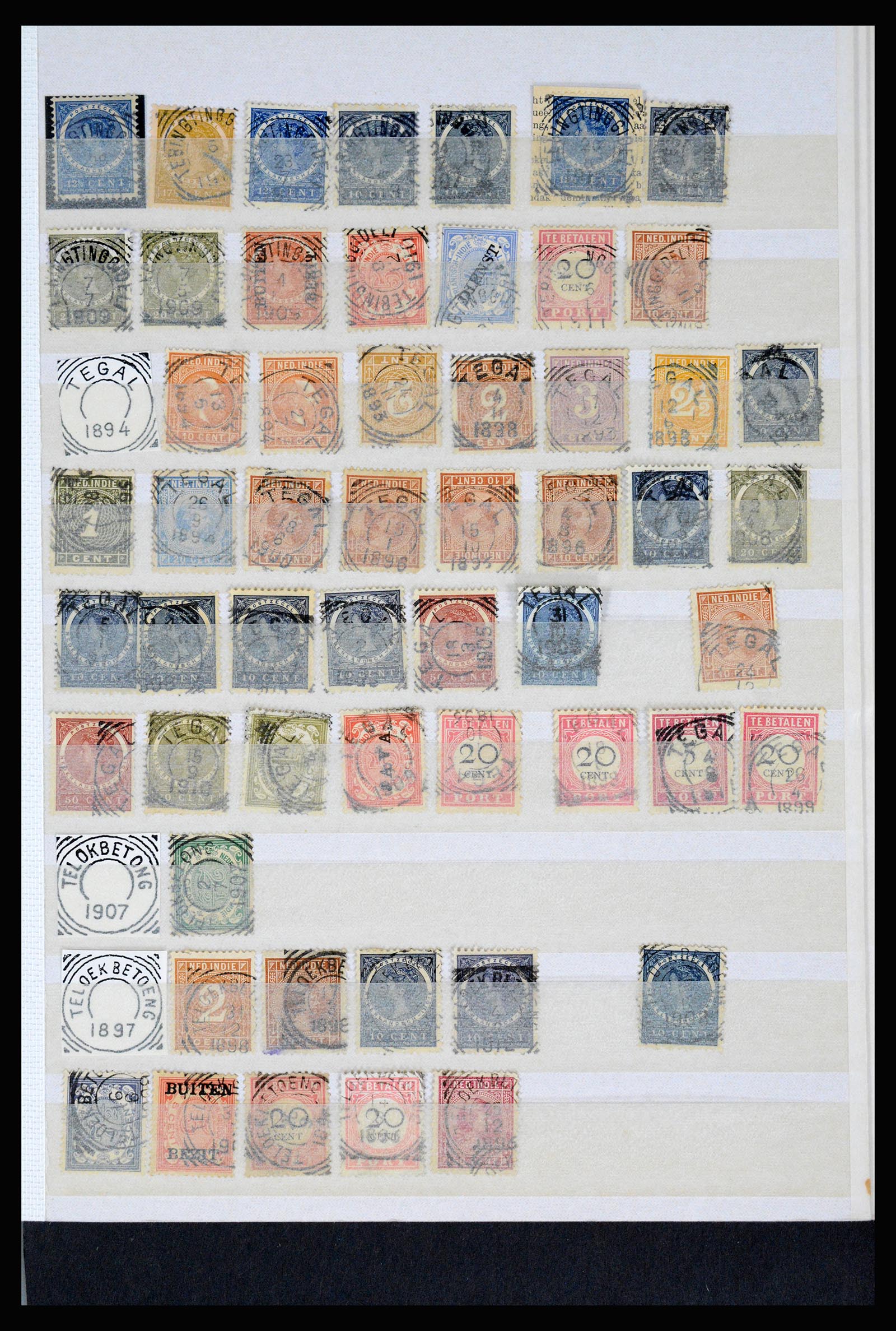 36839 096 - Postzegelverzameling 36839 Nederlands Indië vierkantstempels.