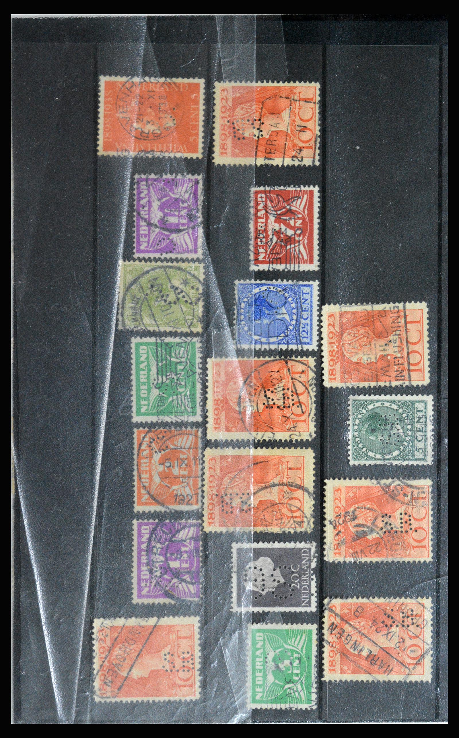 36849 030 - Stamp collection 36849 Netherlands perfins 1891-1960.