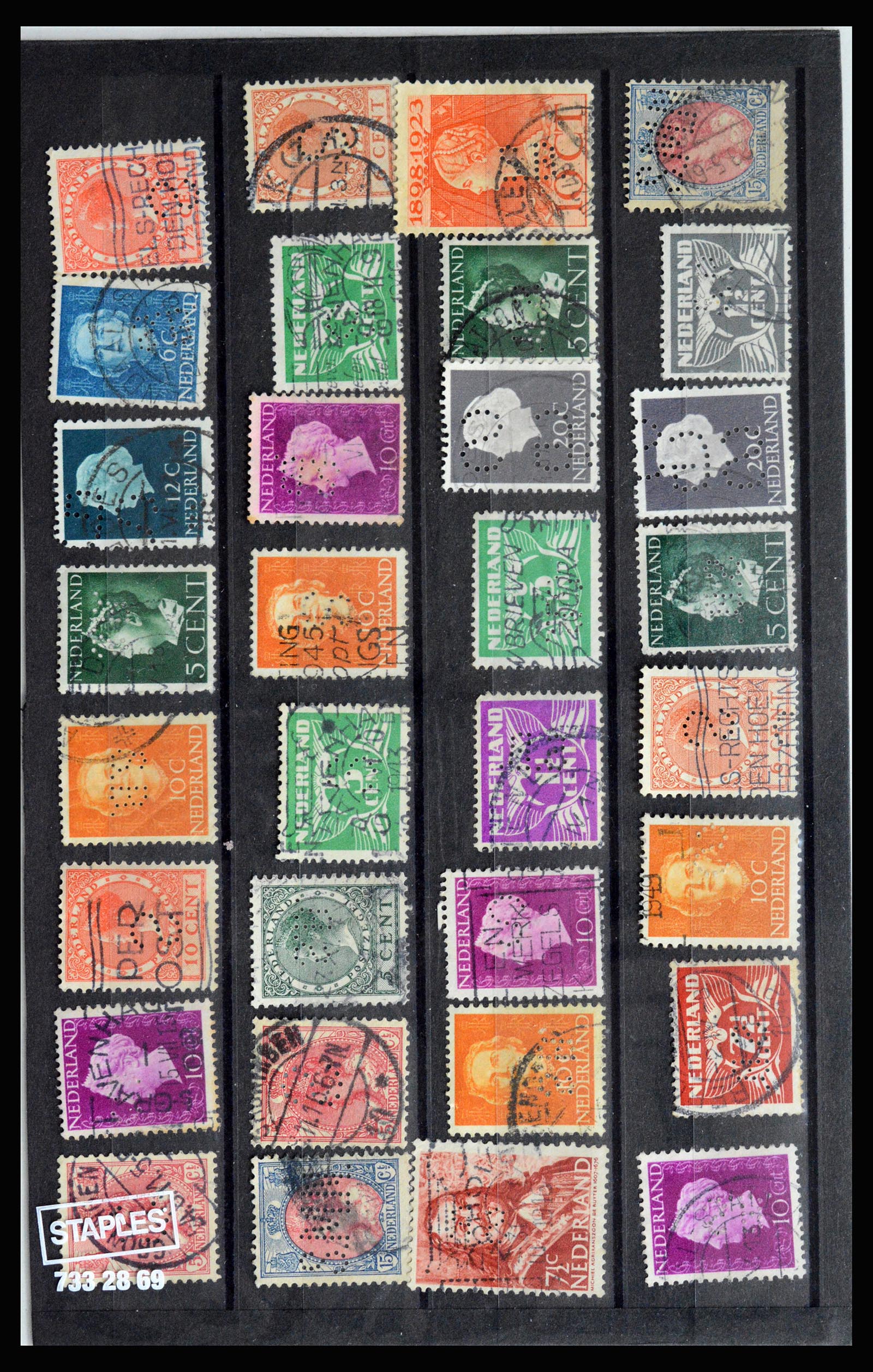 36849 031 - Stamp collection 36849 Netherlands perfins 1891-1960.