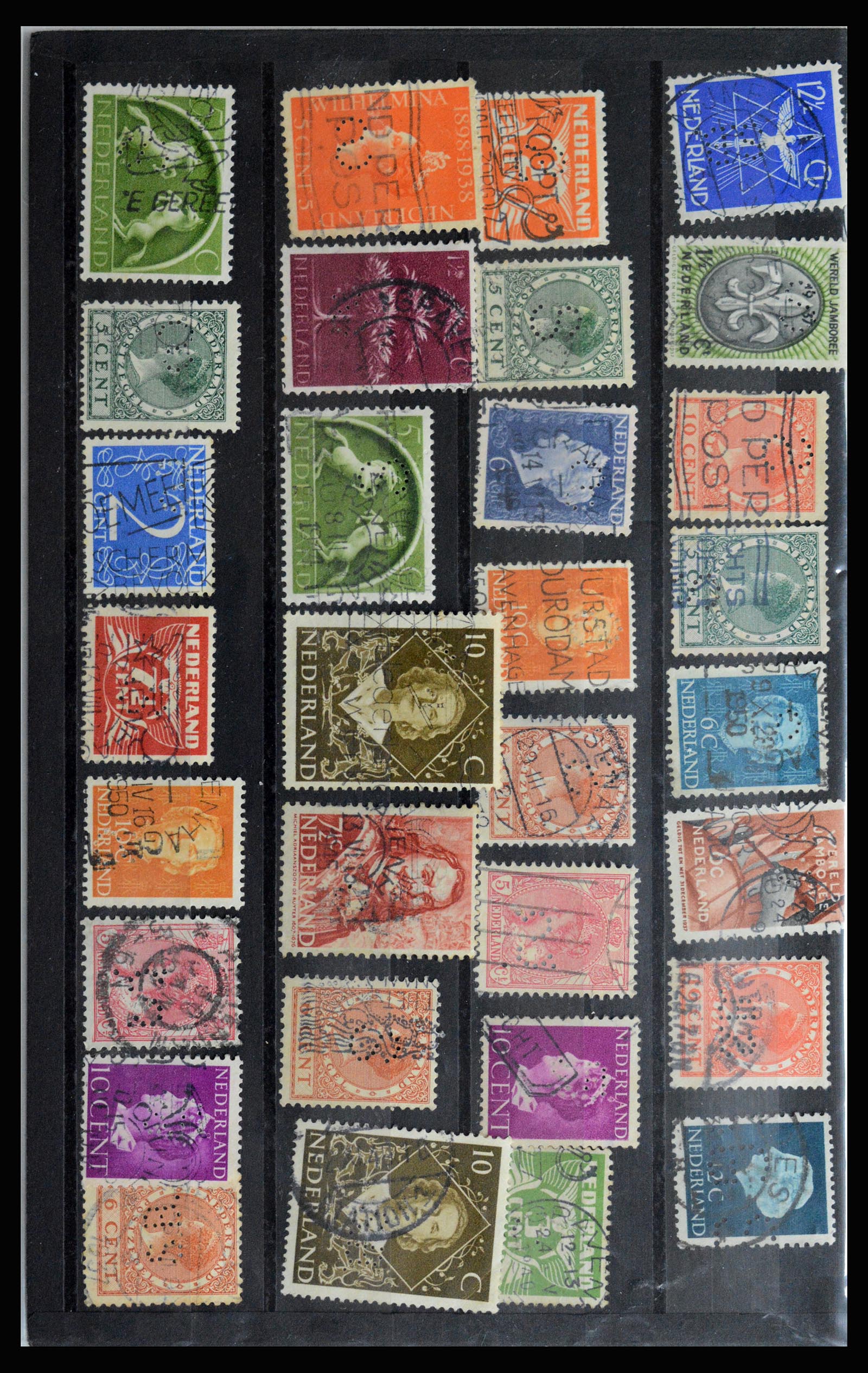 36849 034 - Stamp collection 36849 Netherlands perfins 1891-1960.
