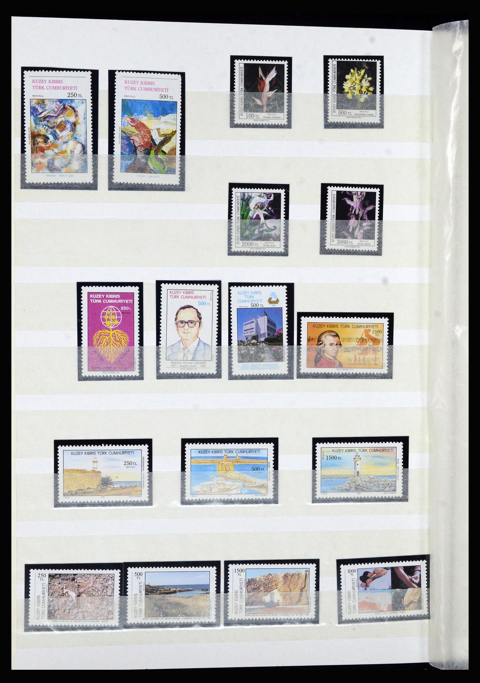 36874 029 - Postzegelverzameling 36874 Turks Cyprus 1973-1998.