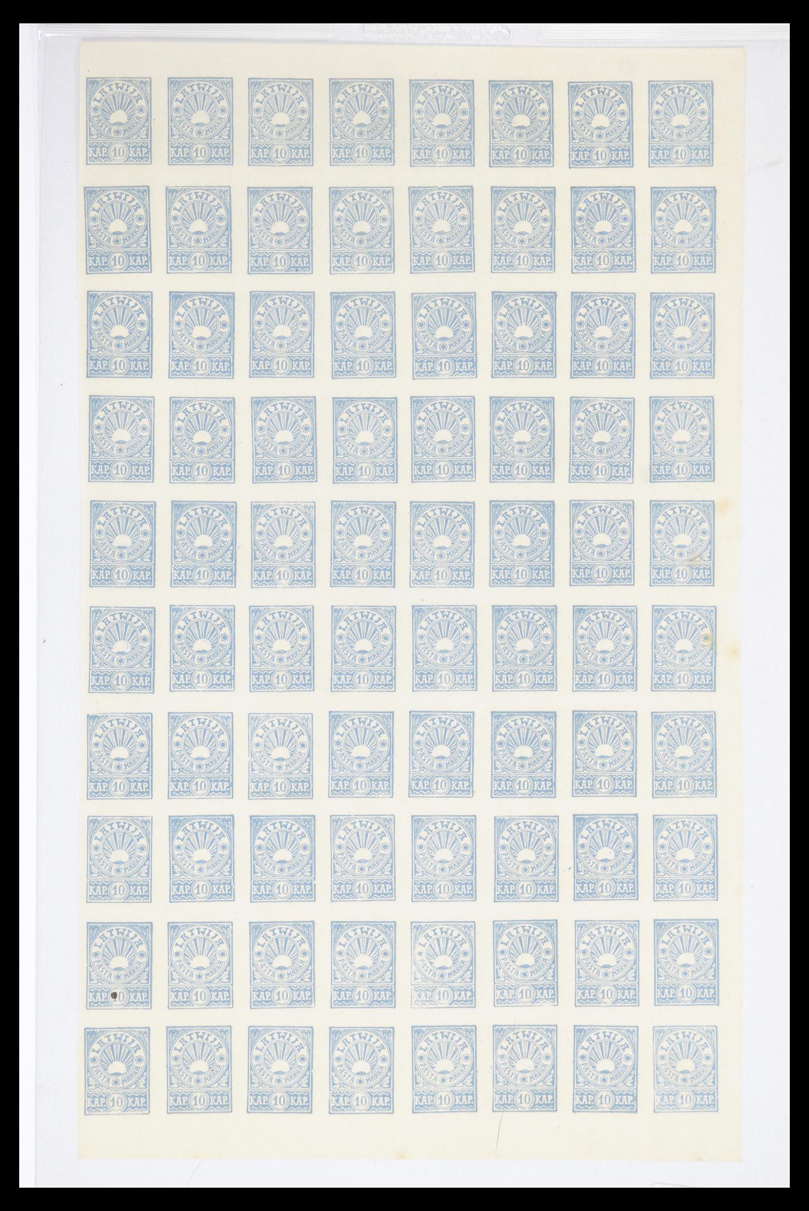 36881 002 - Postzegelverzameling 36881 Baltische Staten 1919-1940.