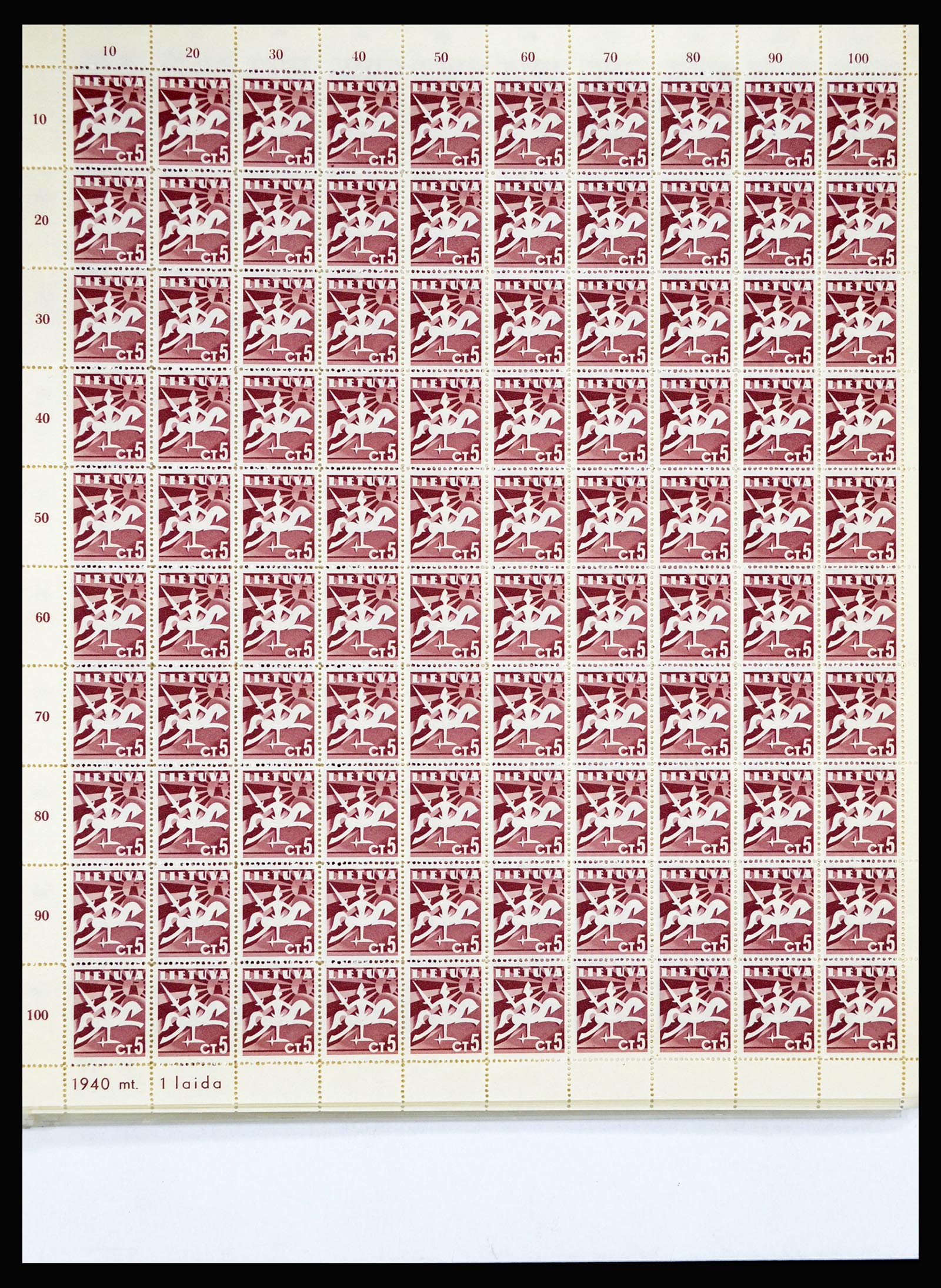 36881 011 - Stamp collection 36881 Baltic States 1919-1940.