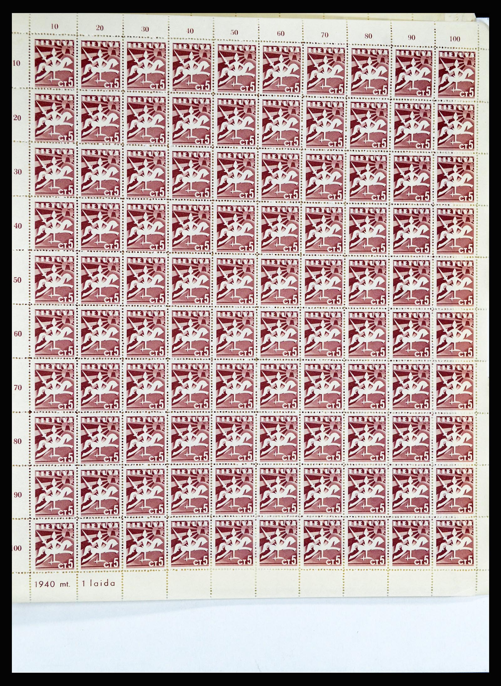 36881 018 - Stamp collection 36881 Baltic States 1919-1940.