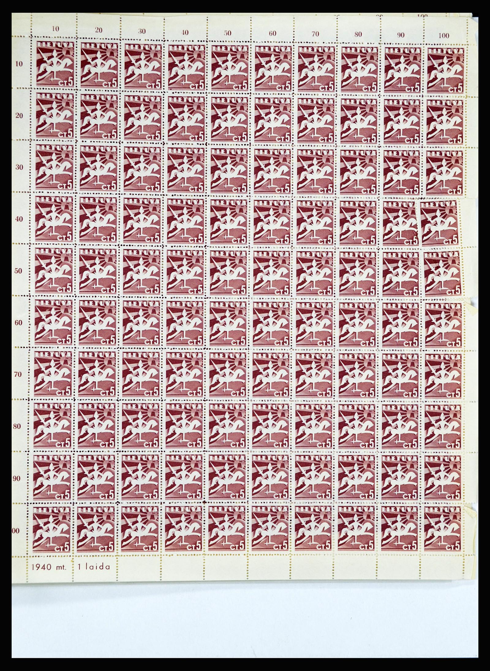 36881 020 - Stamp collection 36881 Baltic States 1919-1940.